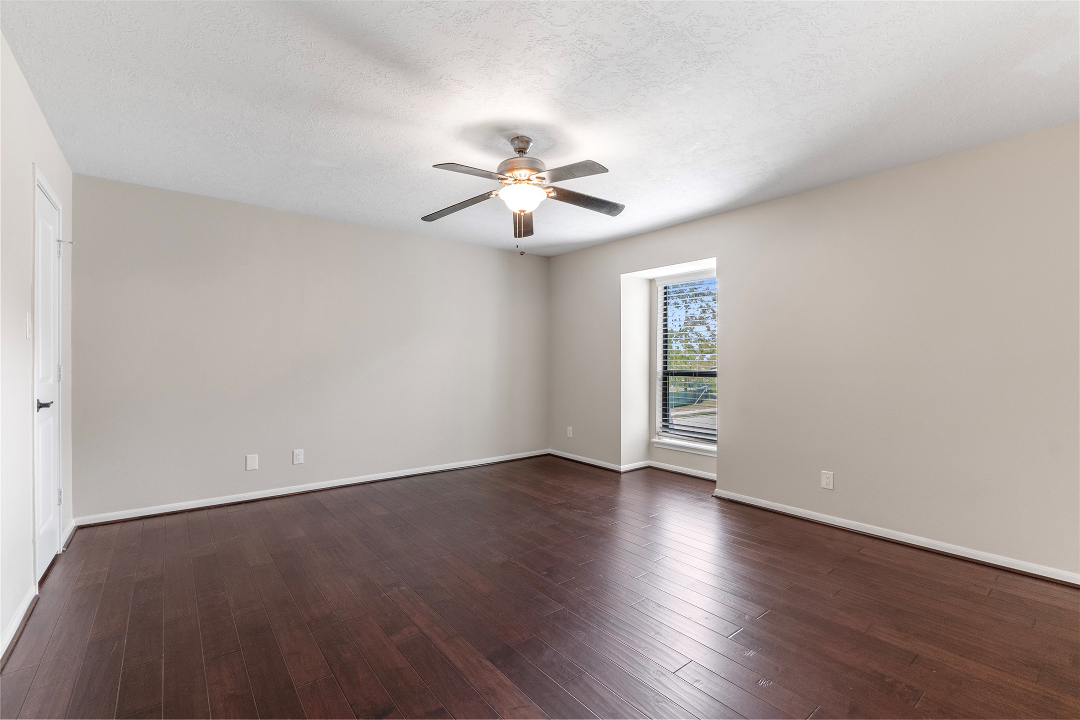 1100 Augusta Drive, #88, Houston, TX 77057 1100 Augusta Drive, #88, Houston, TX 77057