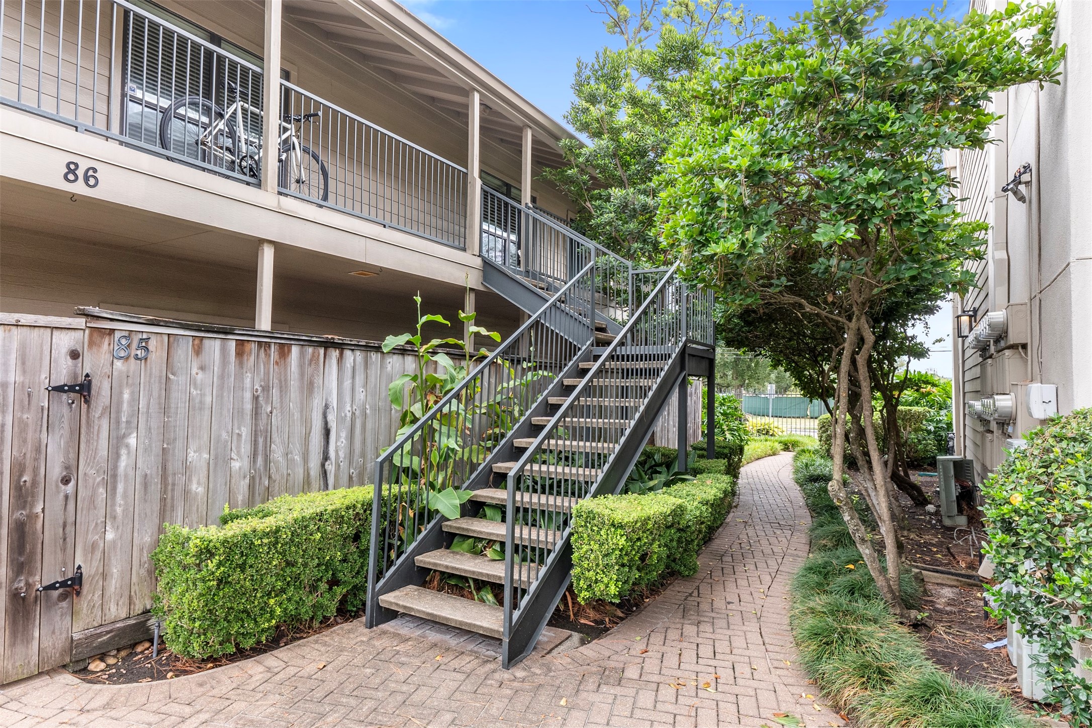 1100 Augusta Drive, #88, Houston, TX 77057