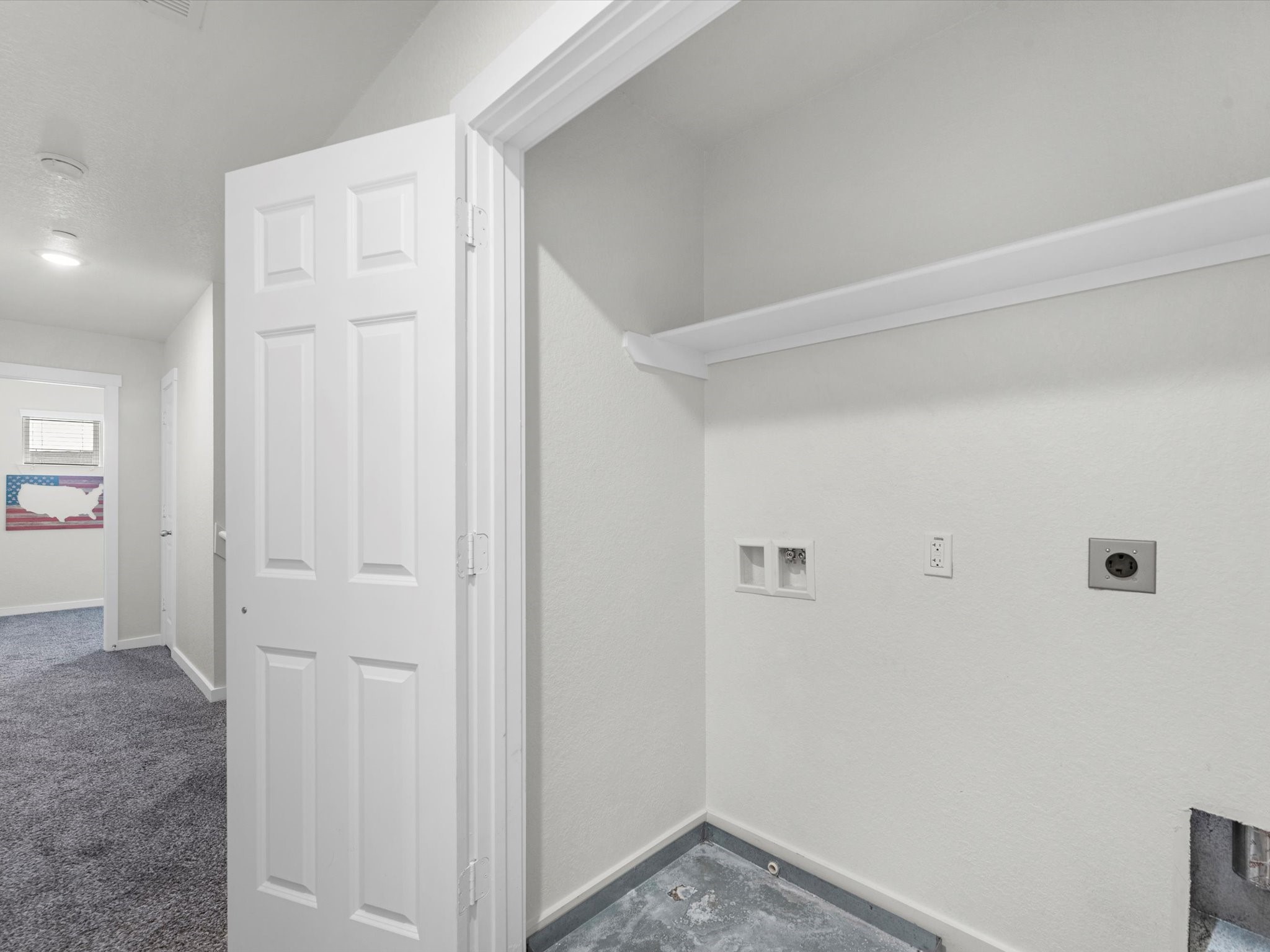 Laundry closet