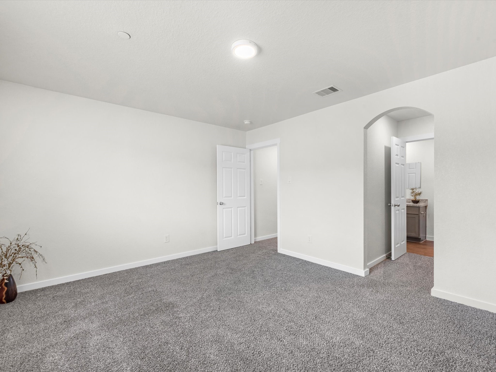 Secondary room