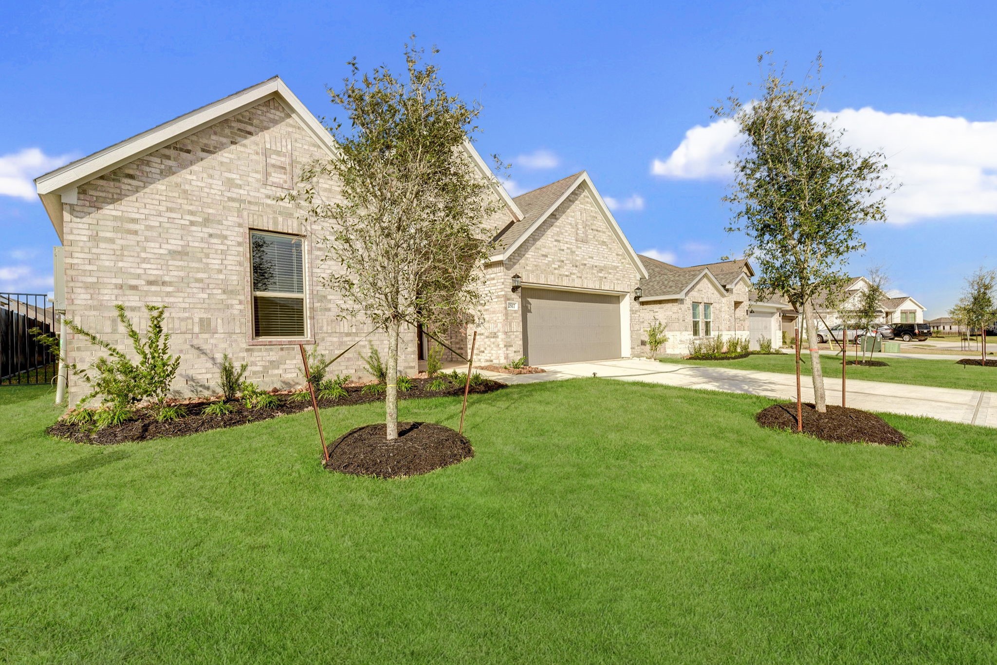 2517 Seneca Lake, Texas City, TX 77568