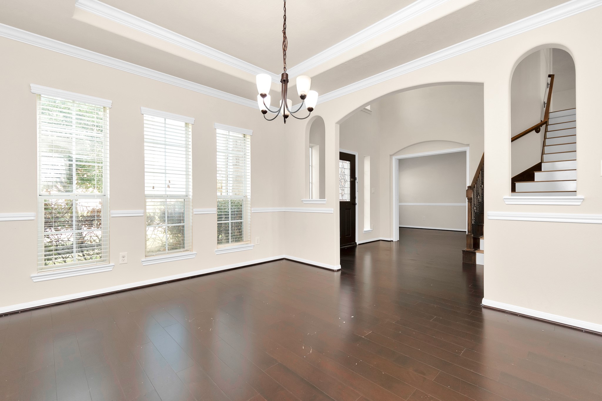 Formal dining/formal living