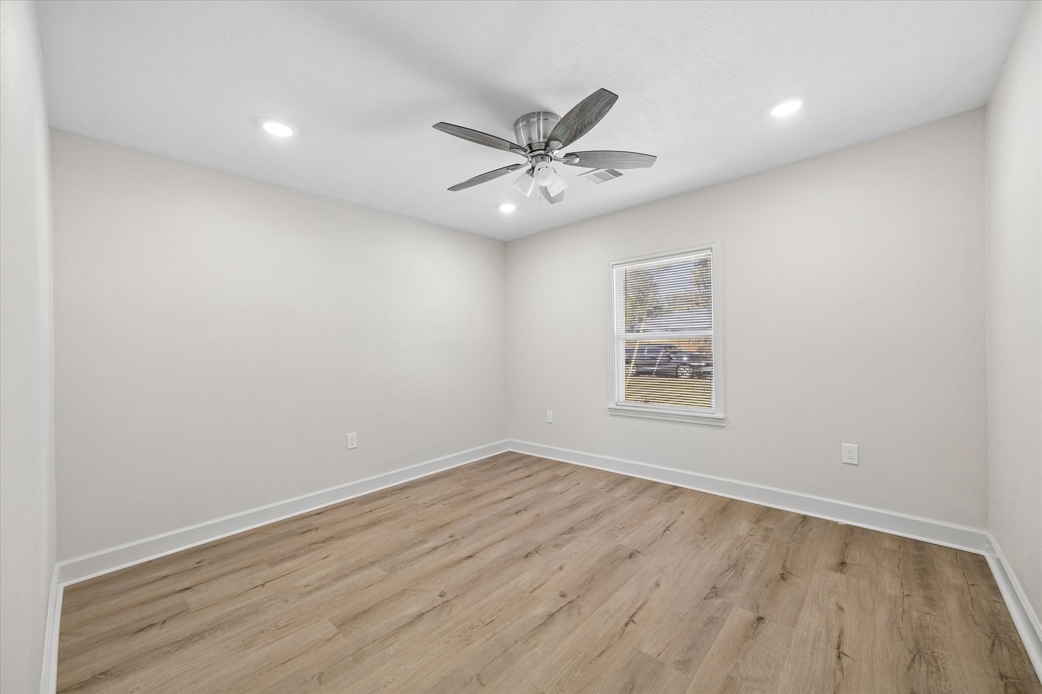 1202 Eubanks Street, Houston, TX 77022