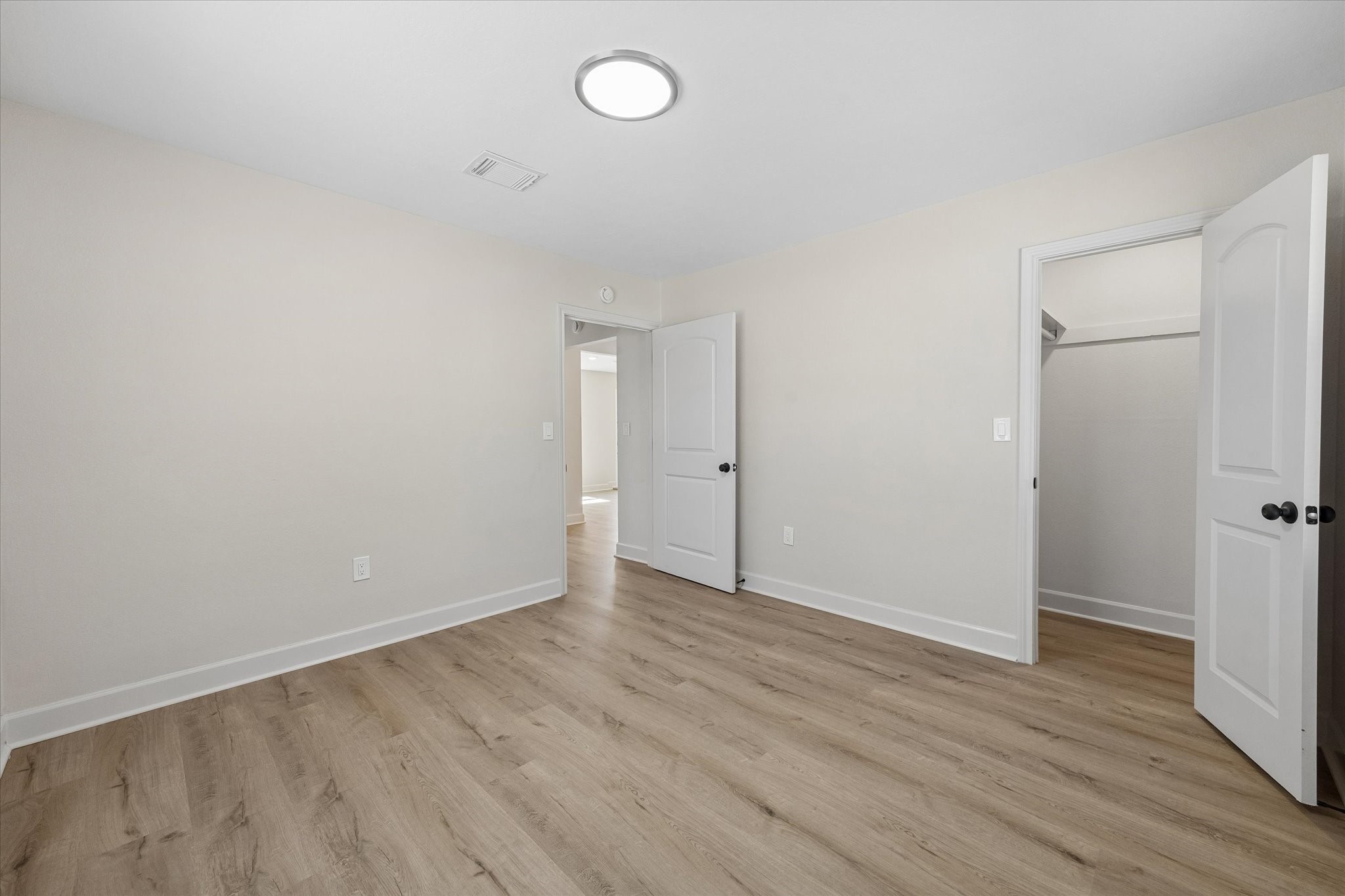 1202 Eubanks Street, Houston, TX 77022