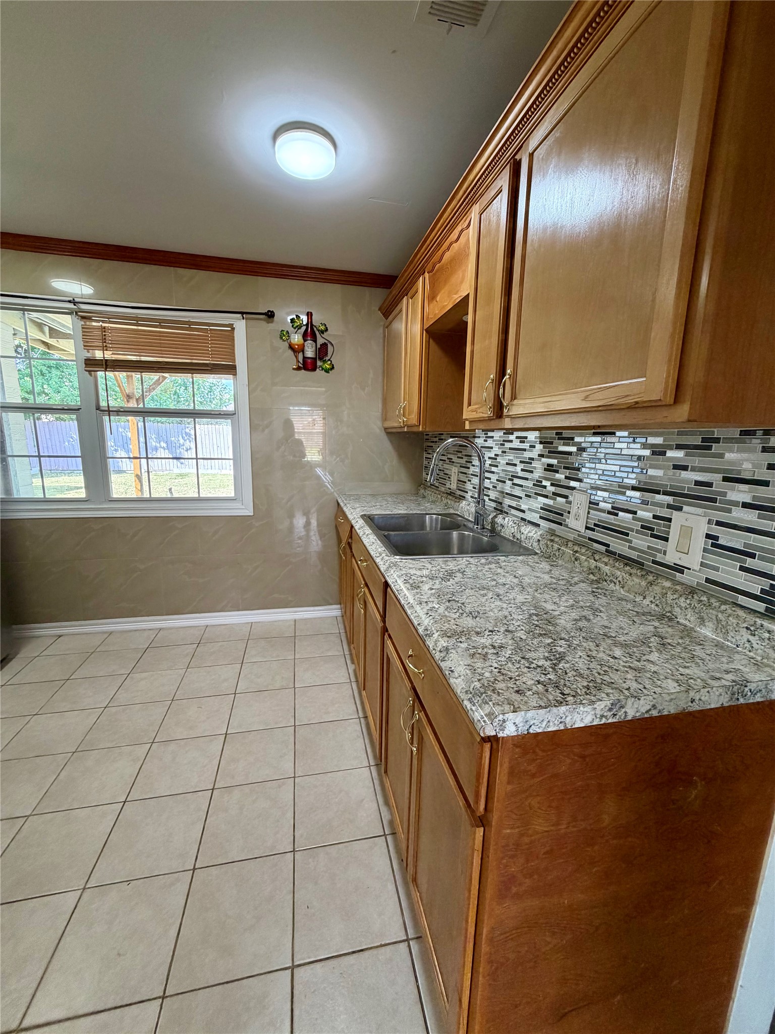 8651 Flossie Mae Street, Houston, TX 77029 8651 Flossie Mae Street, Houston, TX 77029