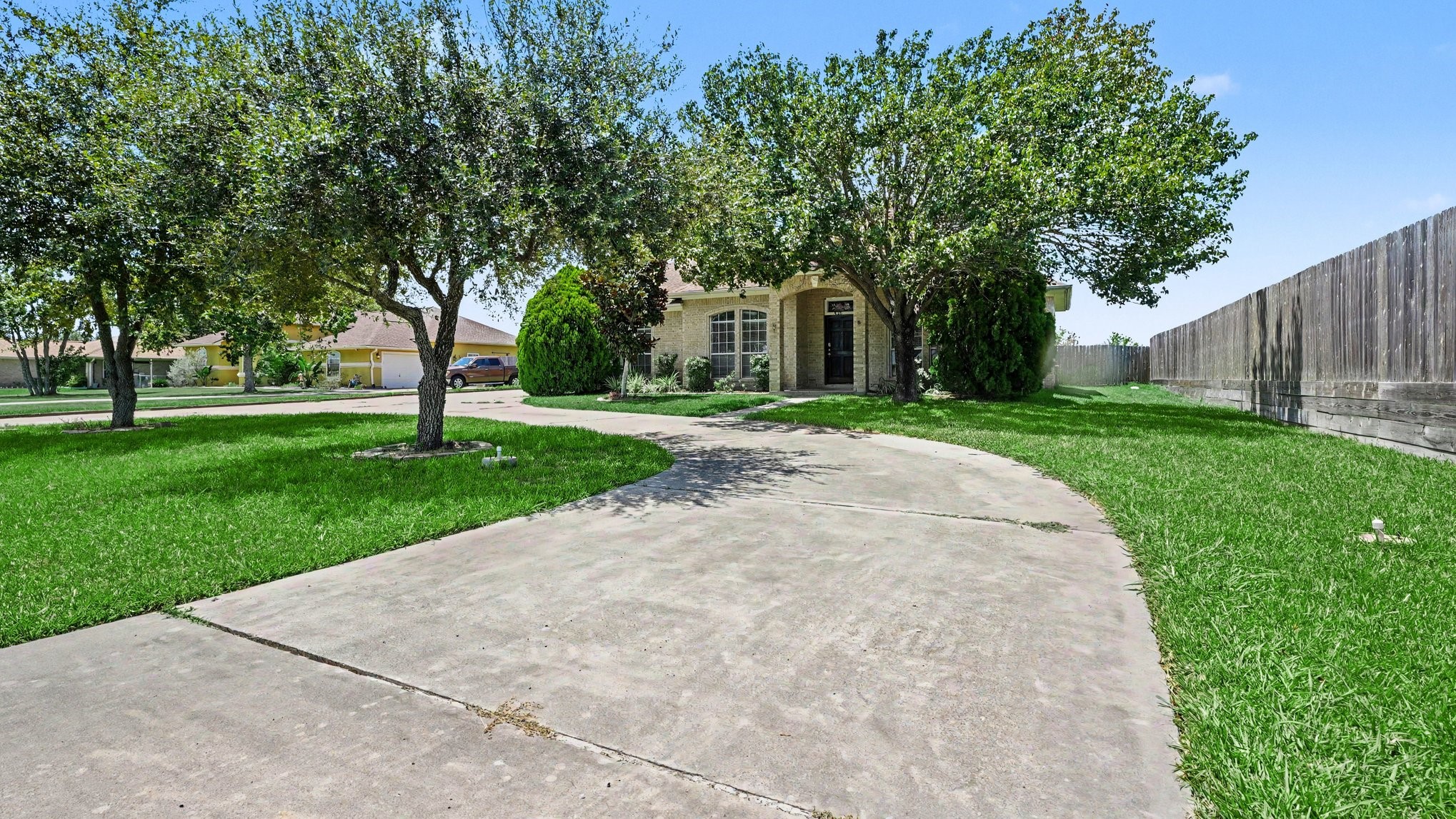 426 27th Street, San Leon, TX 77539