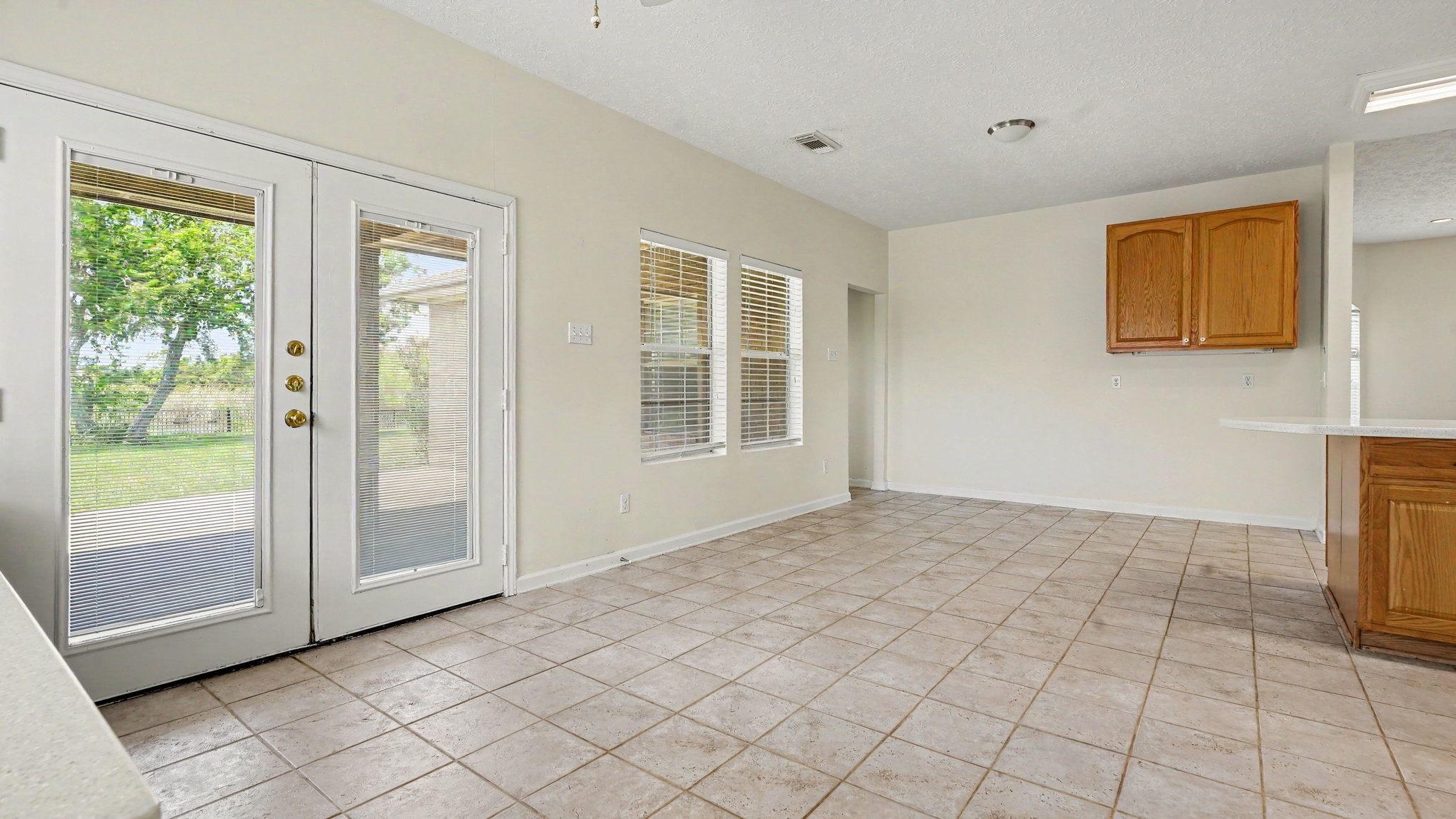 426 27th Street, San Leon, TX 77539