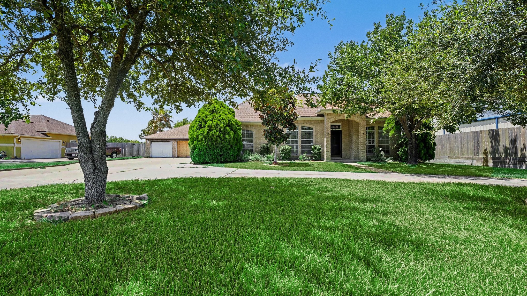 426 27th Street, San Leon, TX 77539