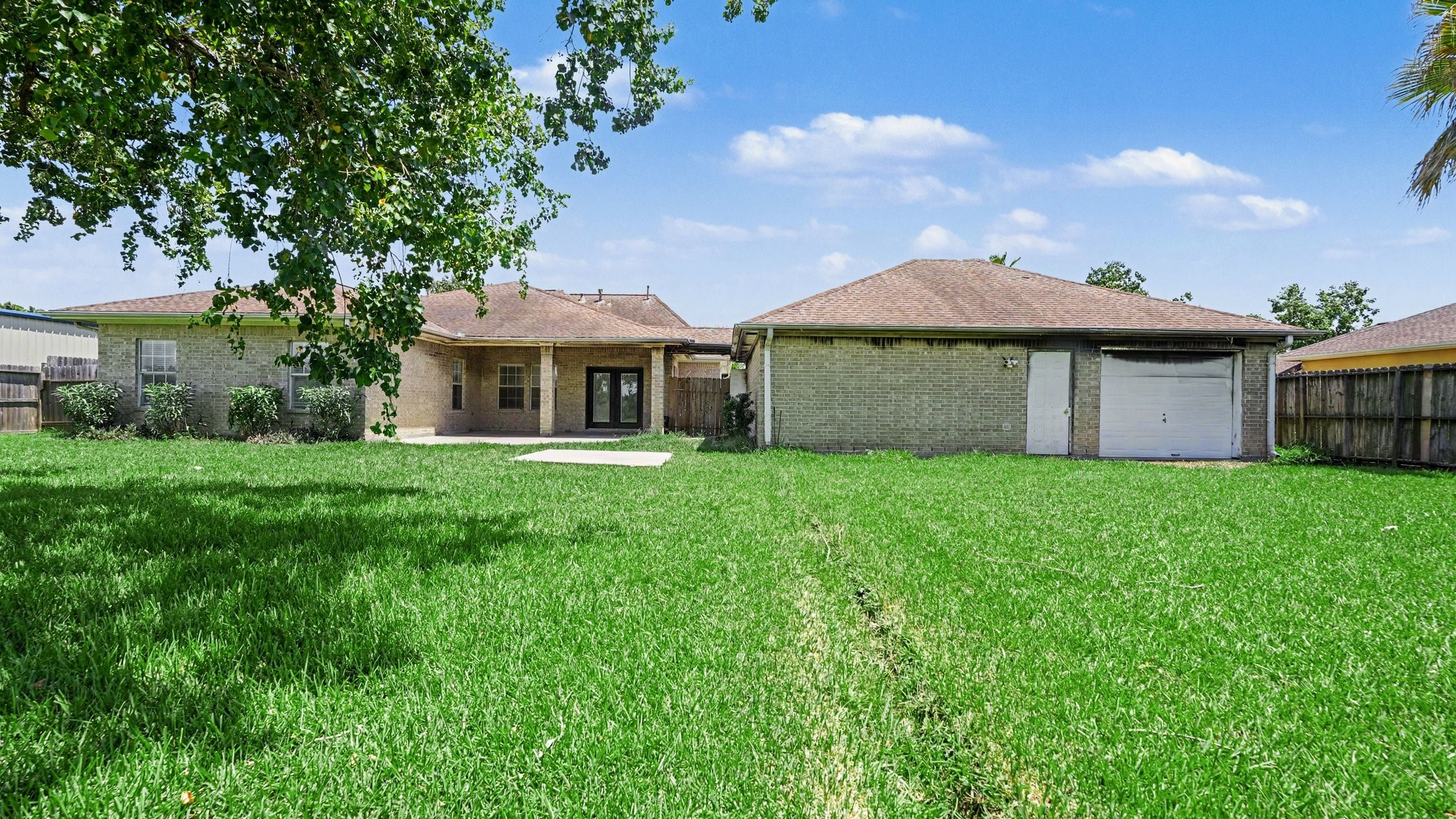 426 27th Street, San Leon, TX 77539