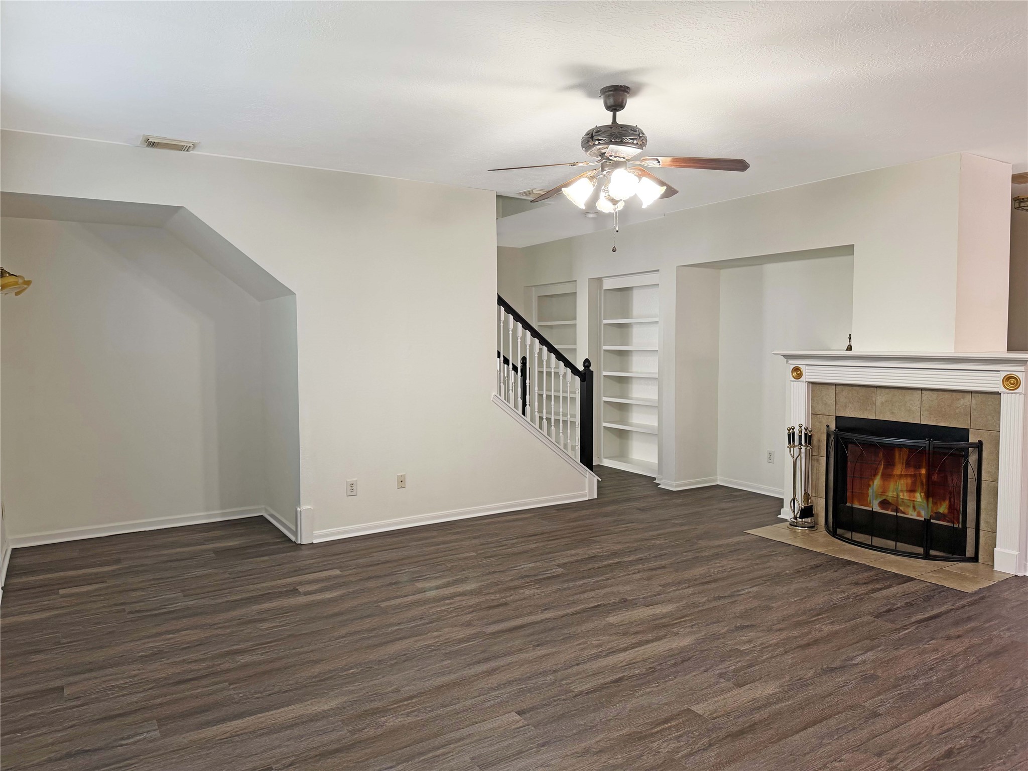 21738 Canyon Terrace Lane, Katy, TX 77450 21738 Canyon Terrace Lane, Katy, TX 77450