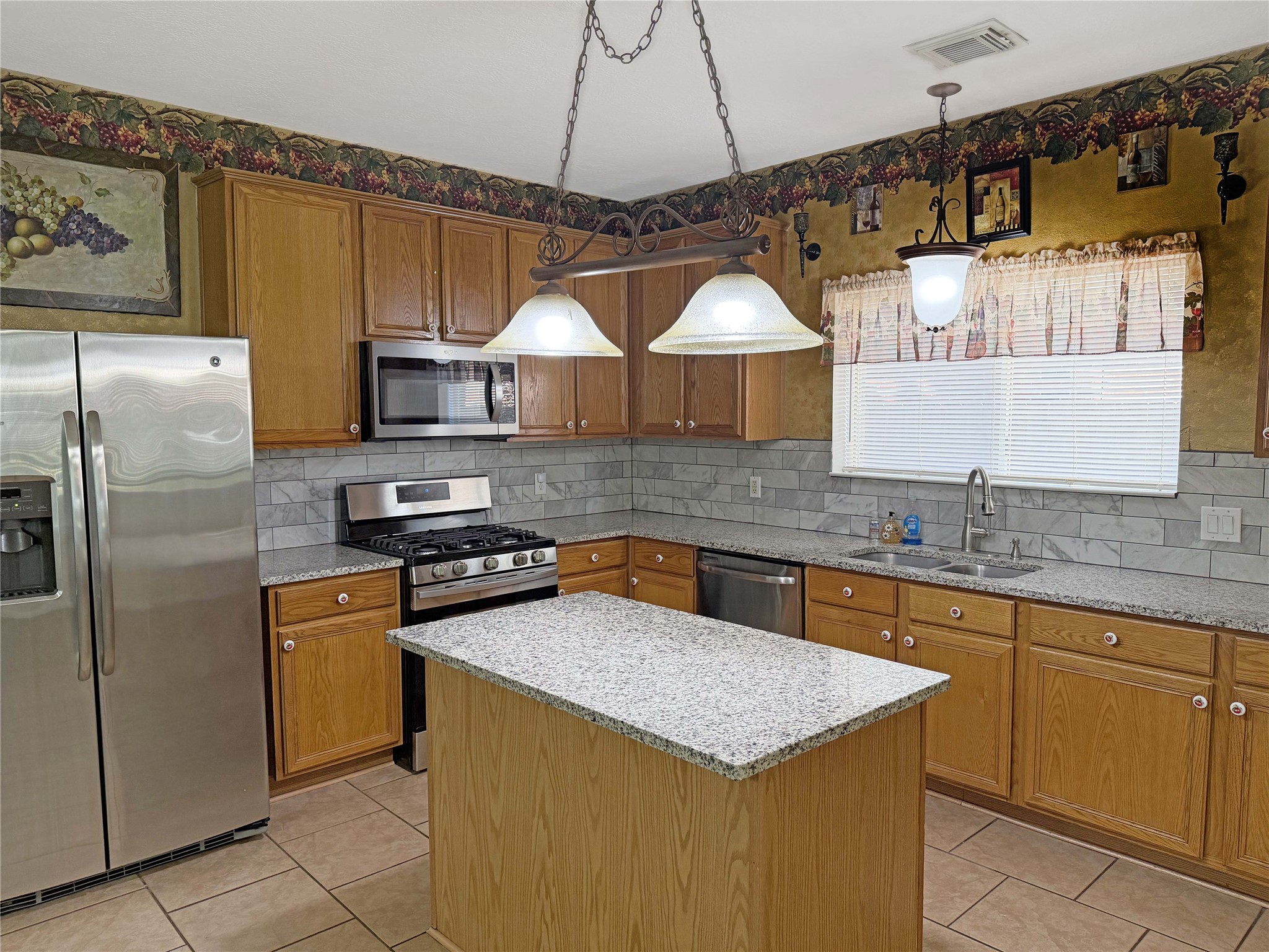 21738 Canyon Terrace Lane, Katy, TX 77450 21738 Canyon Terrace Lane, Katy, TX 77450