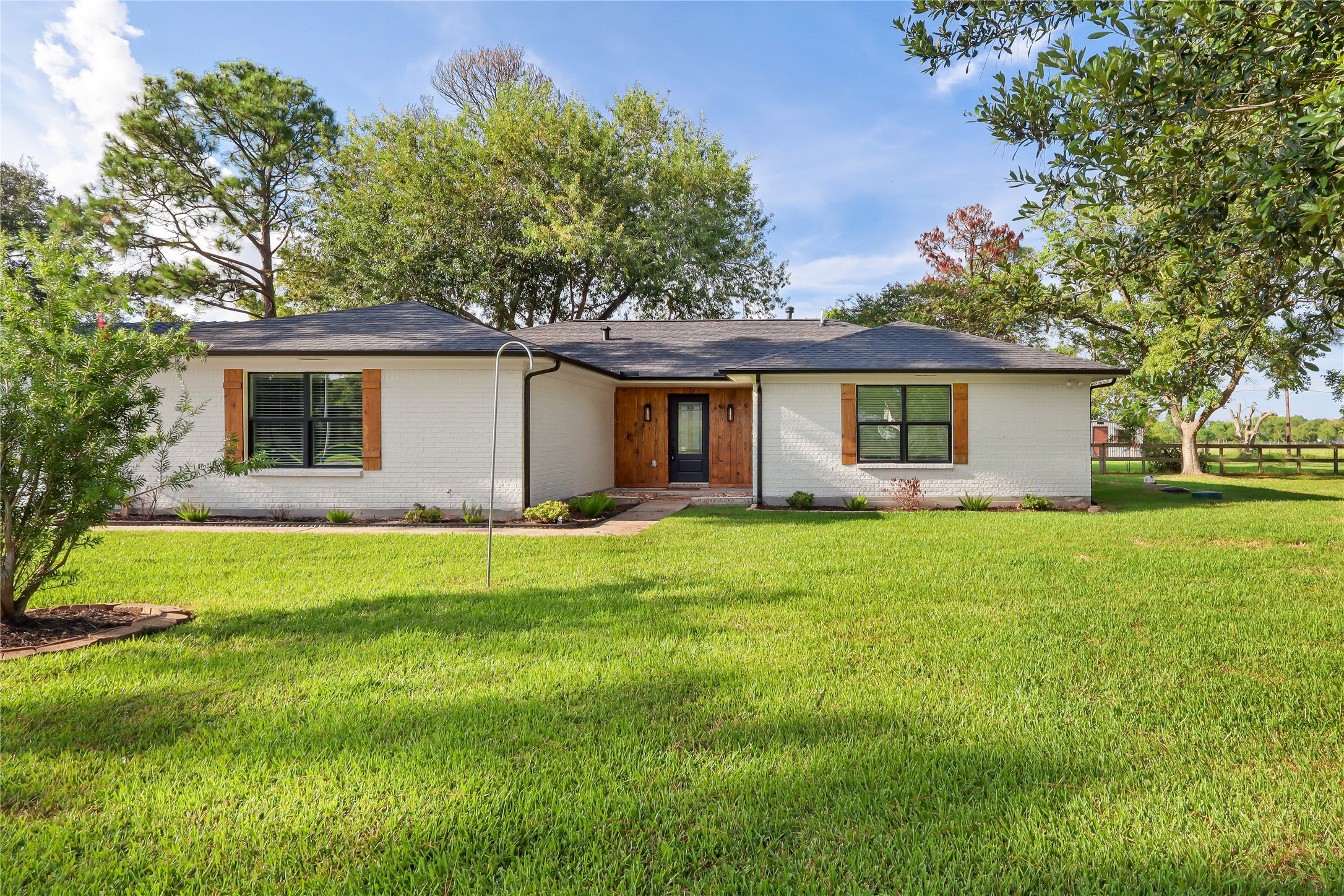 12106 Giusti Lane, Santa Fe, TX 77510
