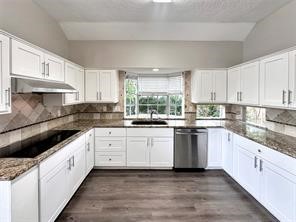5450 Fern Park Drive, Houston, TX 77339