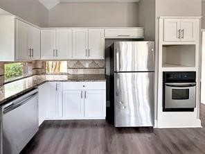 5450 Fern Park Drive, Houston, TX 77339