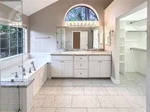 5450 Fern Park Drive, Houston, TX 77339