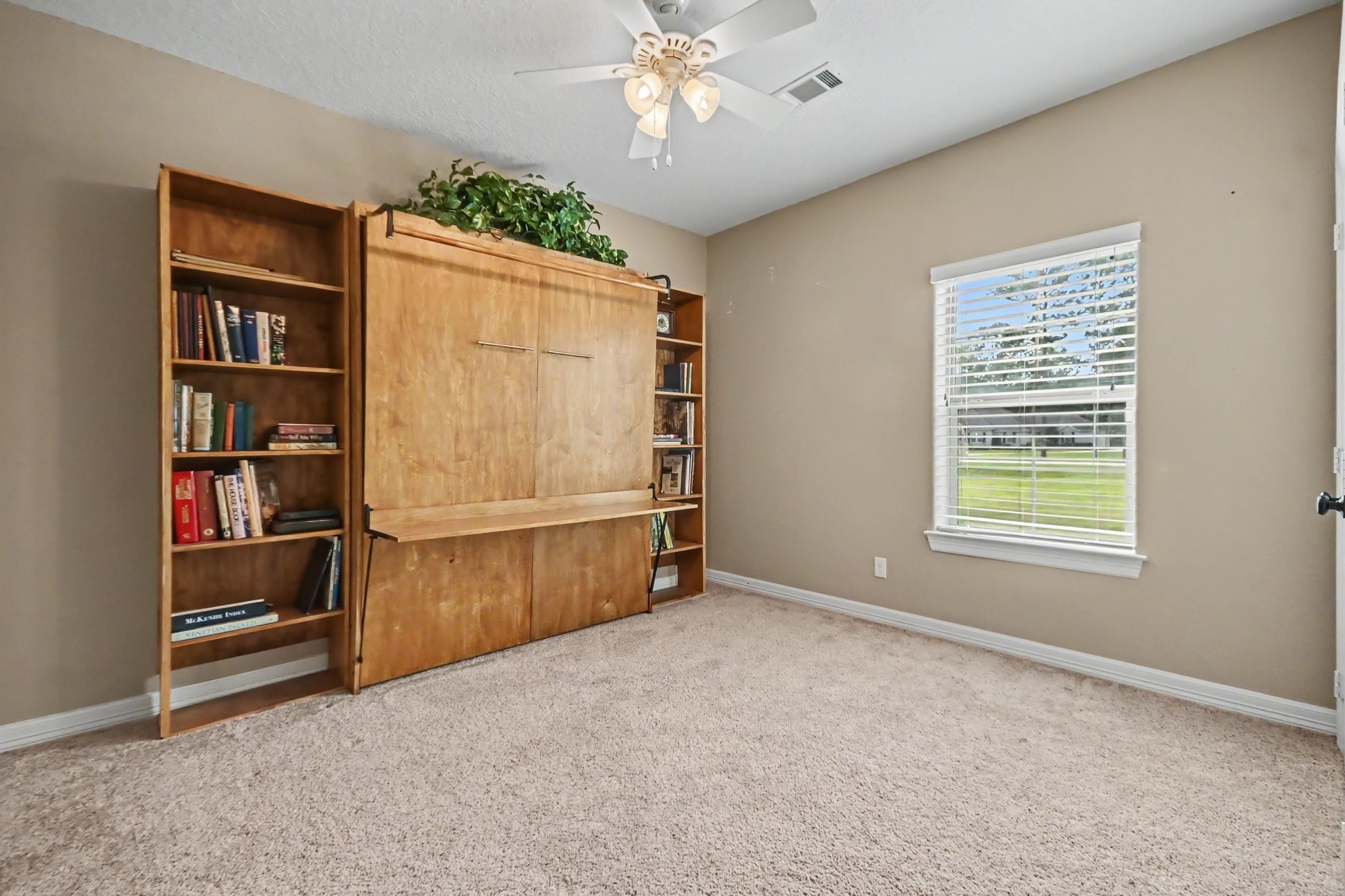 7211 Bayou Timbers Drive, Alvin, TX 77511