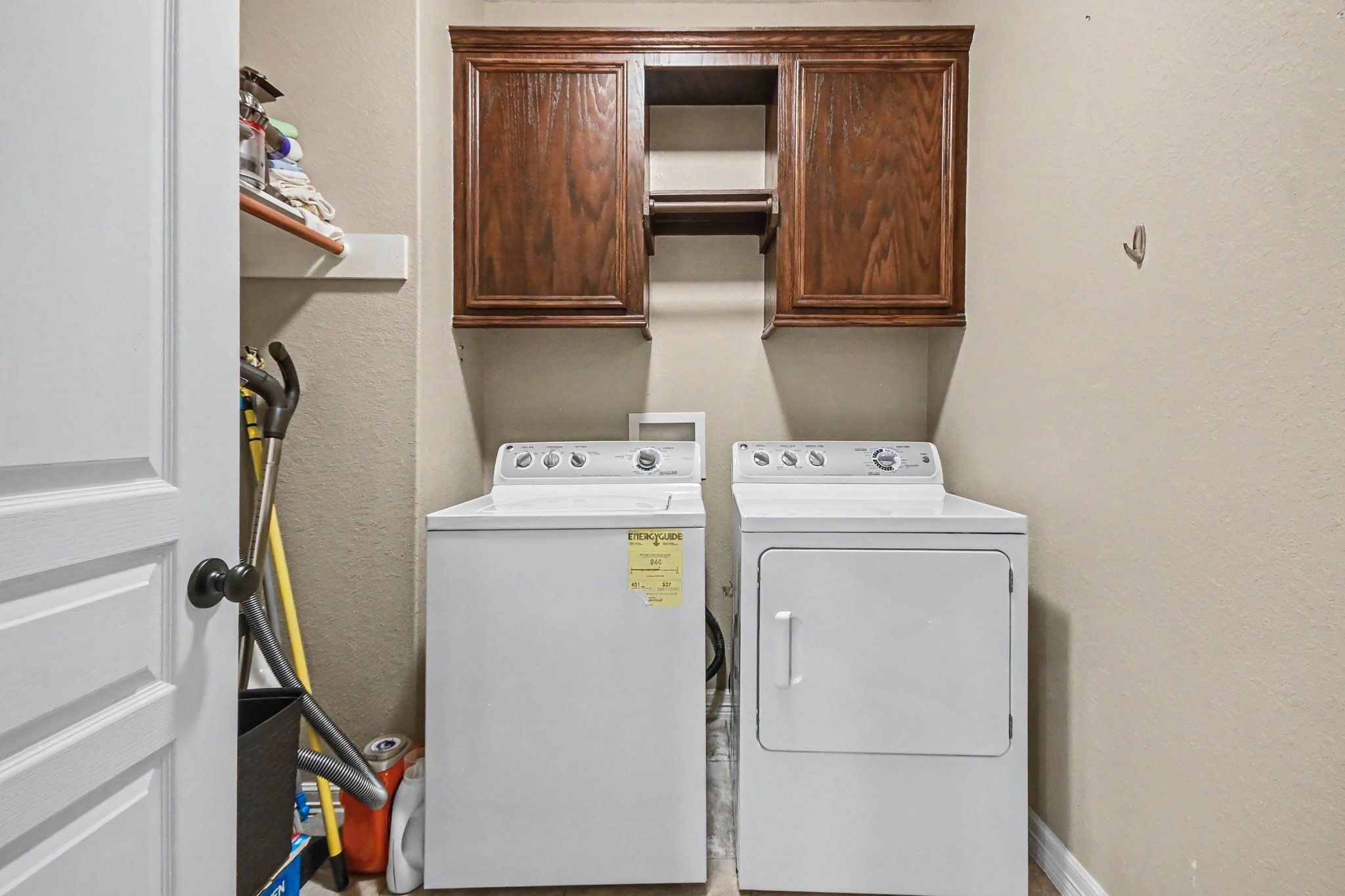 7211 Bayou Timbers Drive, Alvin, TX 77511