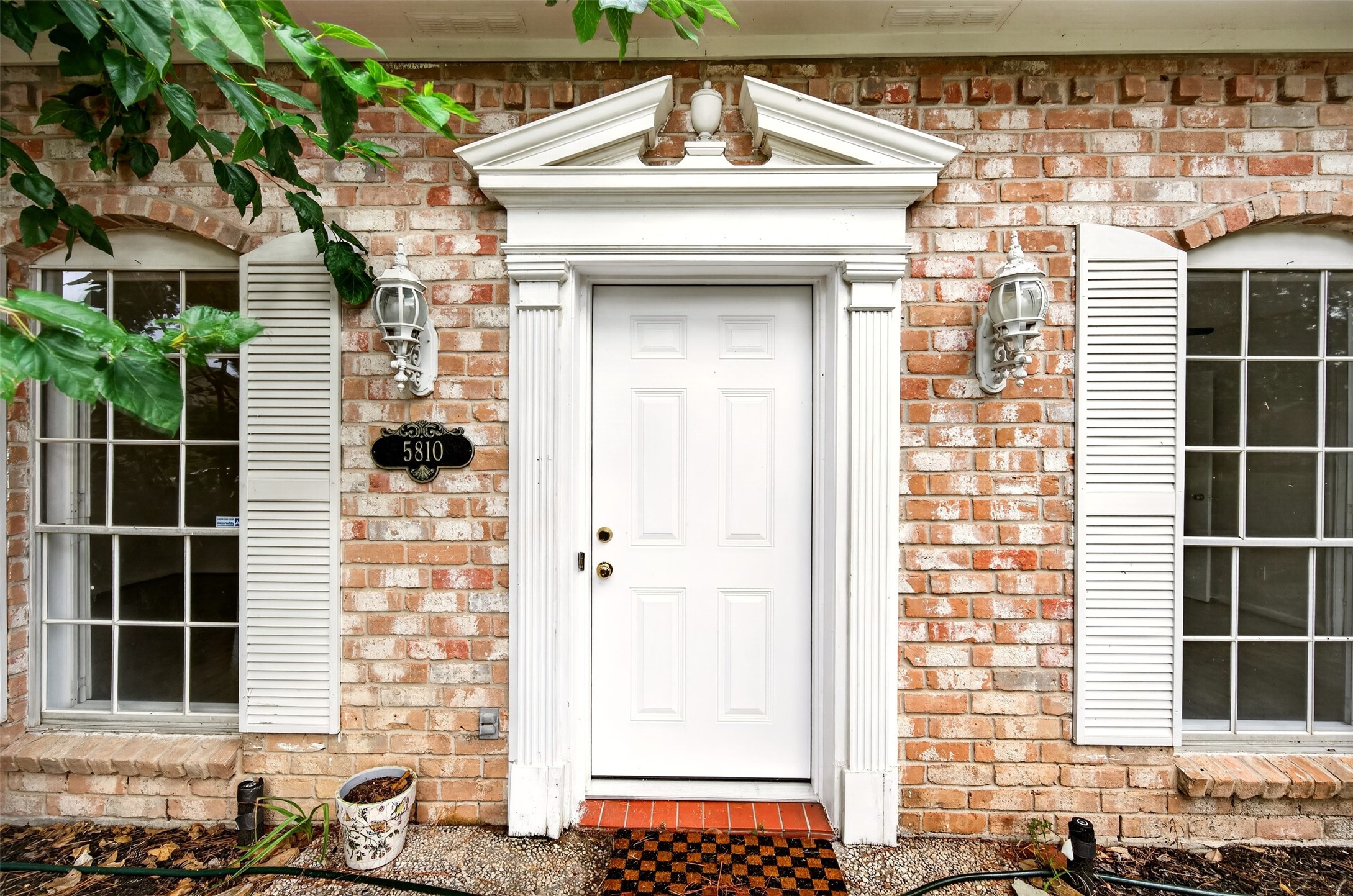 5810 Boyce Springs Drive, Houston, TX 77066