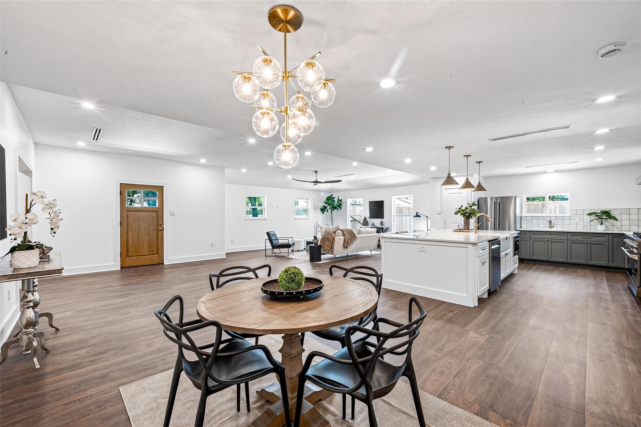 1338 Seaspray Court, Houston, TX 77008