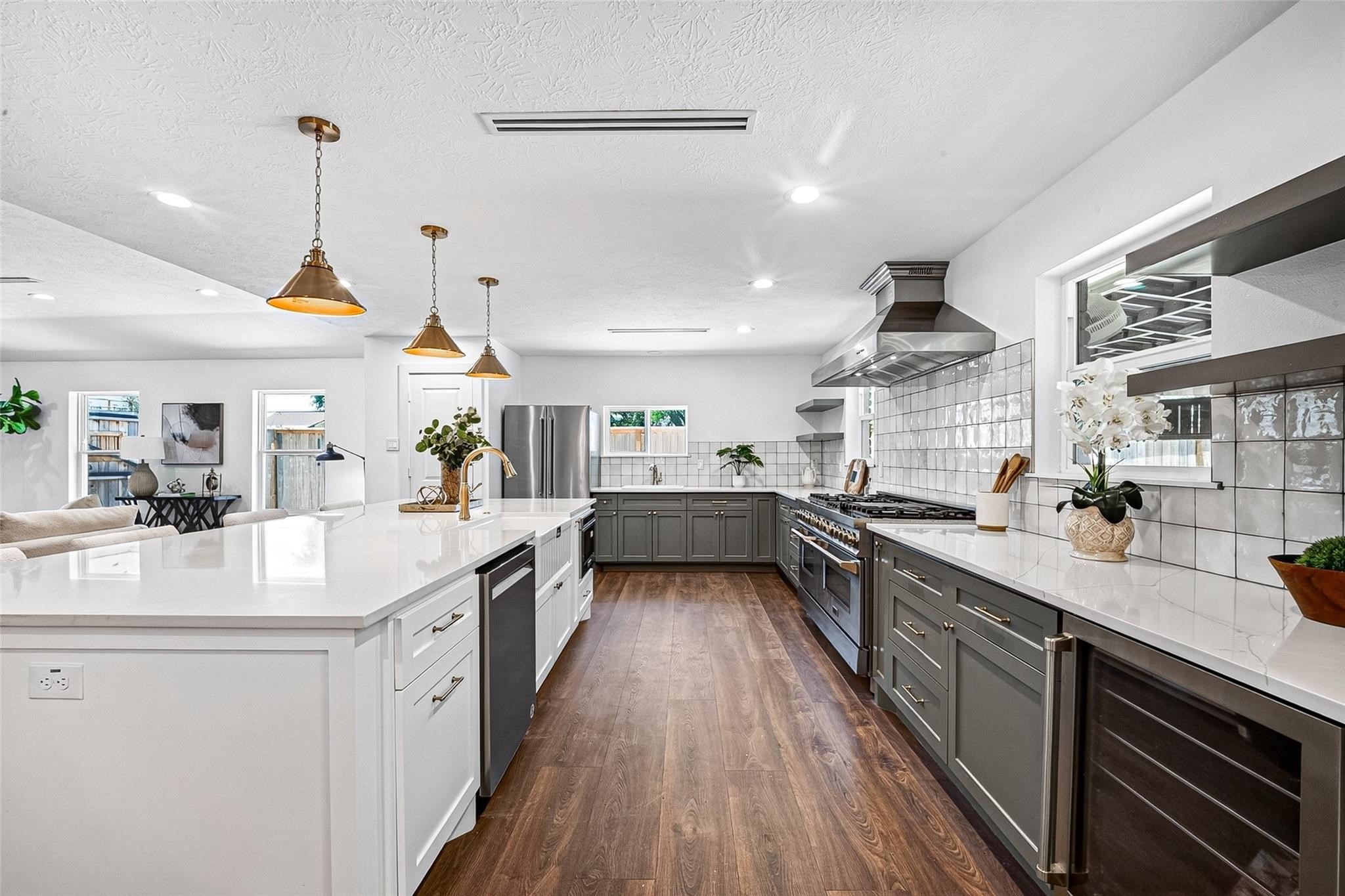 1338 Seaspray Court, Houston, TX 77008