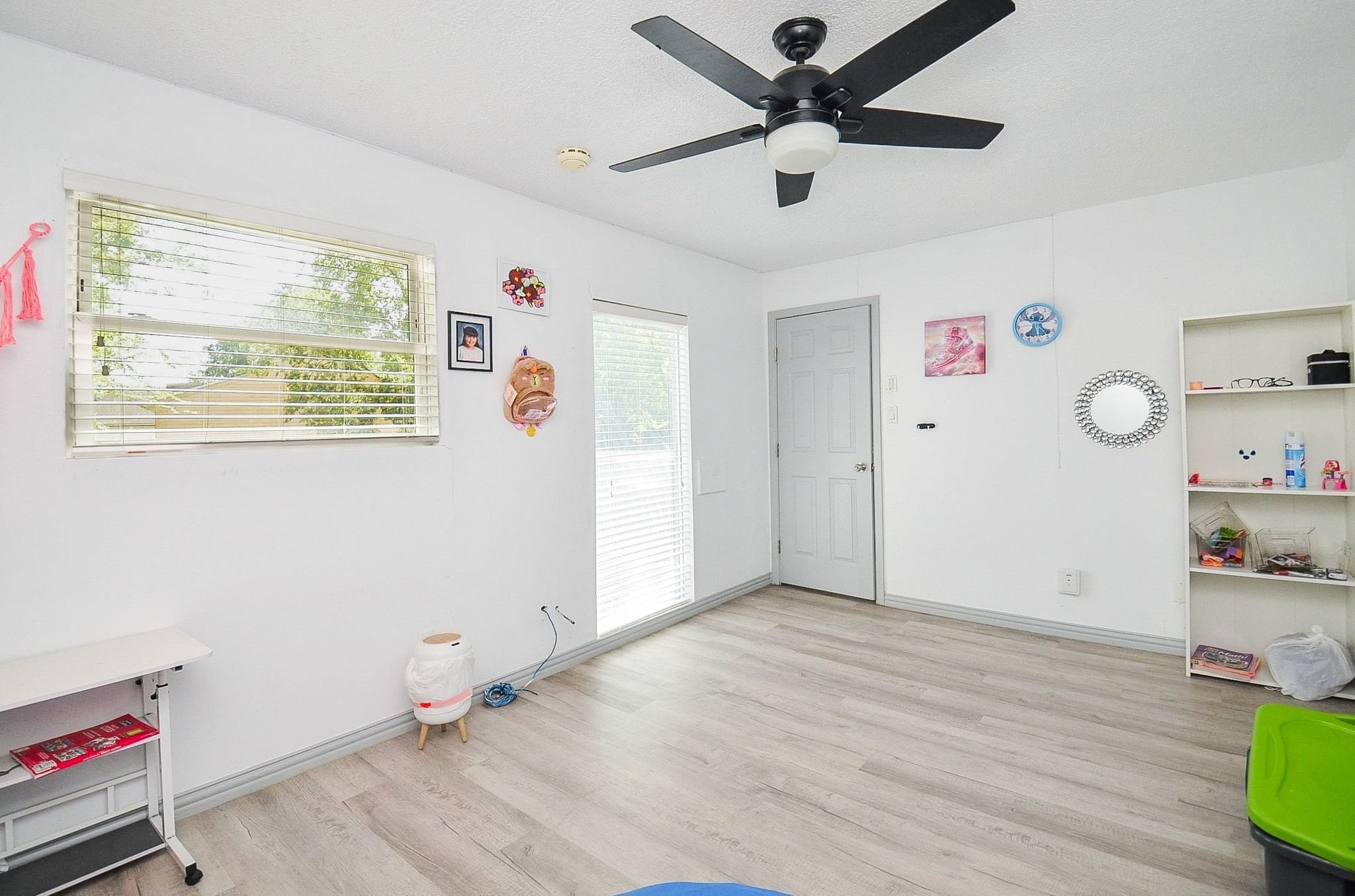 Gorgeous crisp white walls allow a plethora of decor that you desire.
