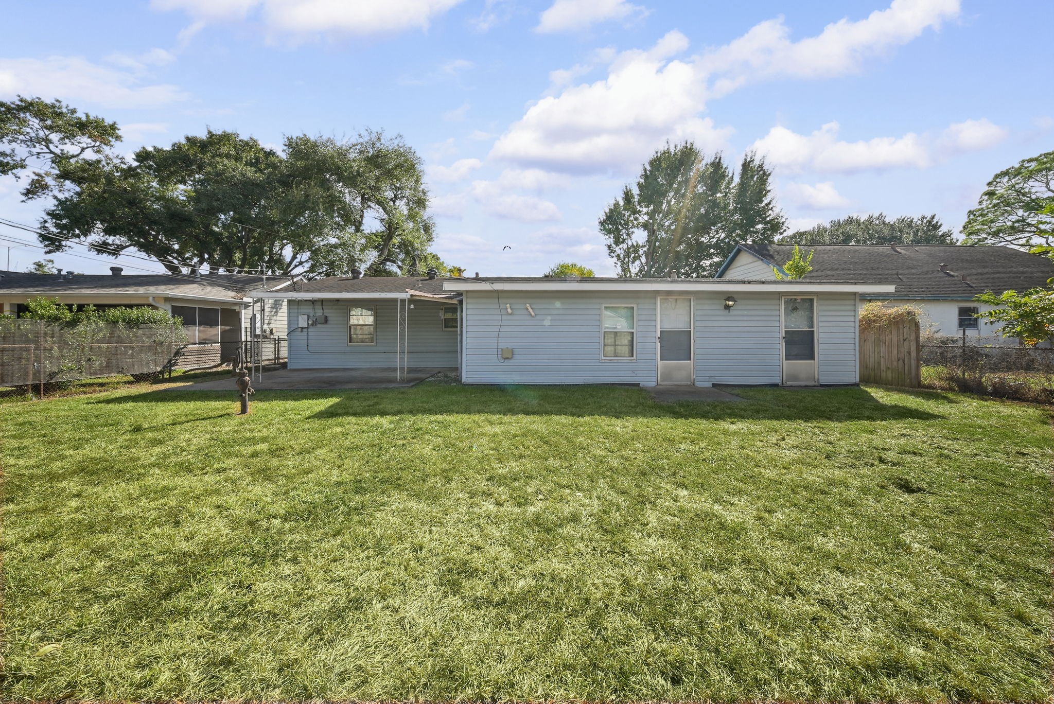 655 Arvana Street, Houston, TX 77034