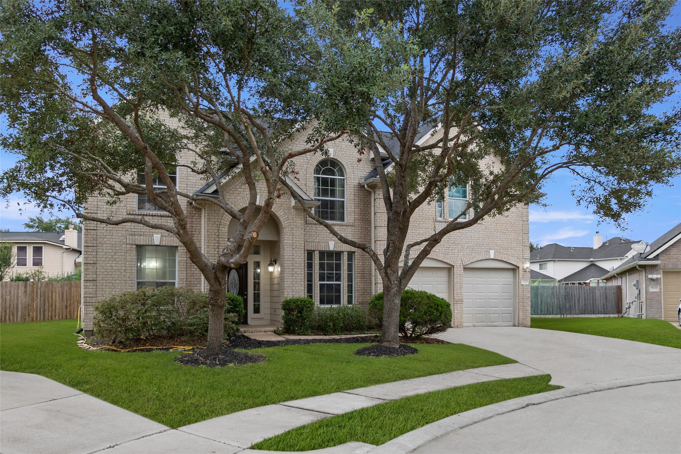 Beautiful Grand Mission home with 5 bedrooms and 3.5 baths