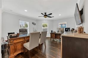 2607 North Freeway, Houston, TX 77009