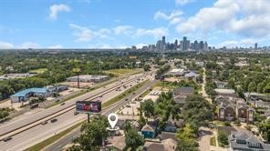2607 North Freeway, Houston, TX 77009