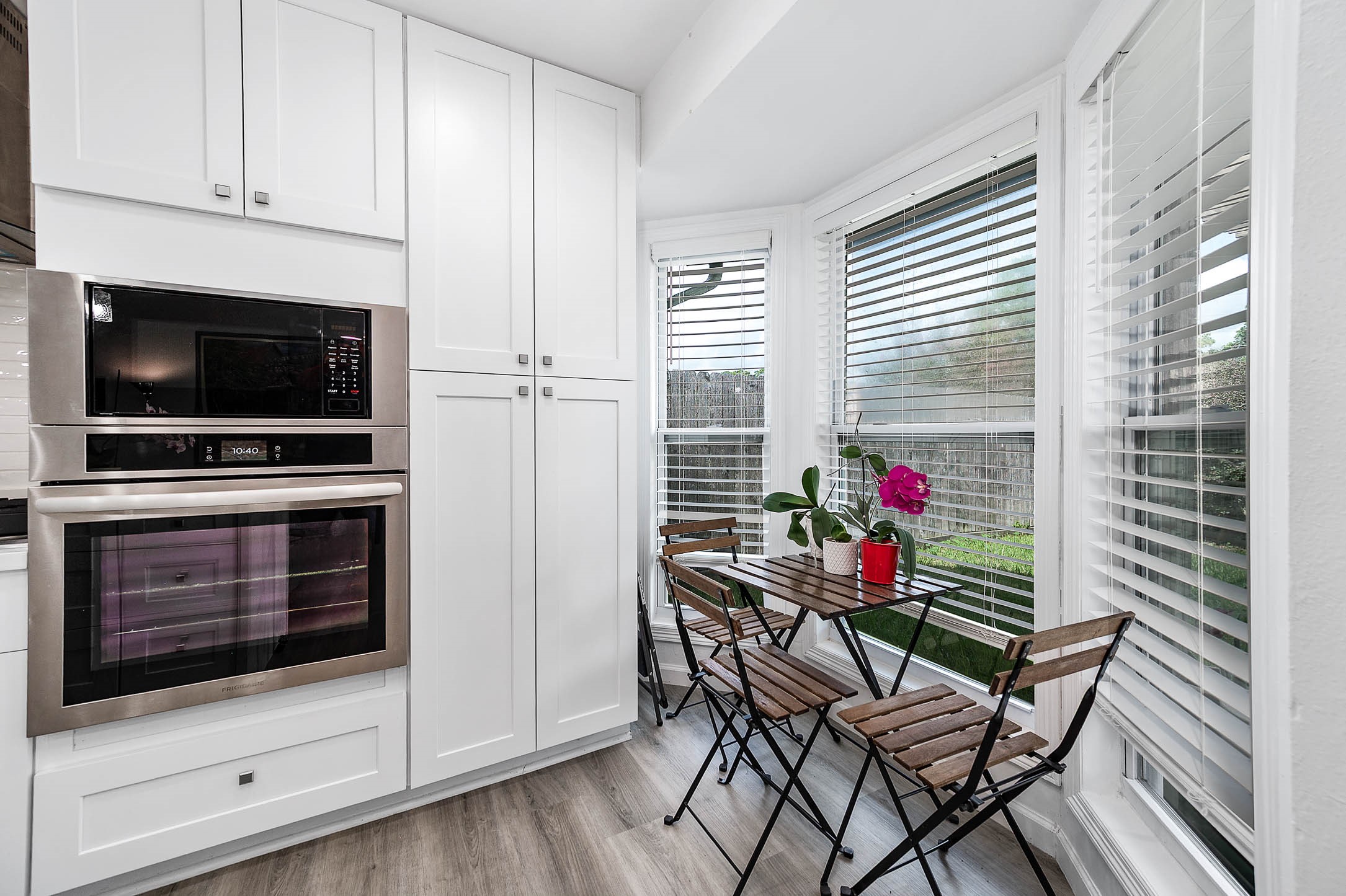 The bright breakfast area has plenty of natural light.