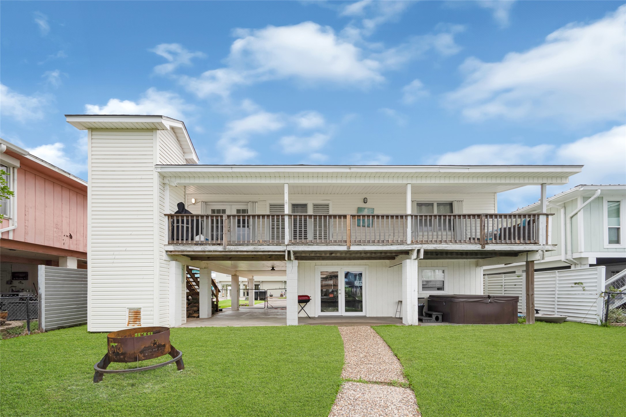 1227 Sailfish St, Hitchcock, TX 77563 1227 Sailfish St, Hitchcock, TX 77563