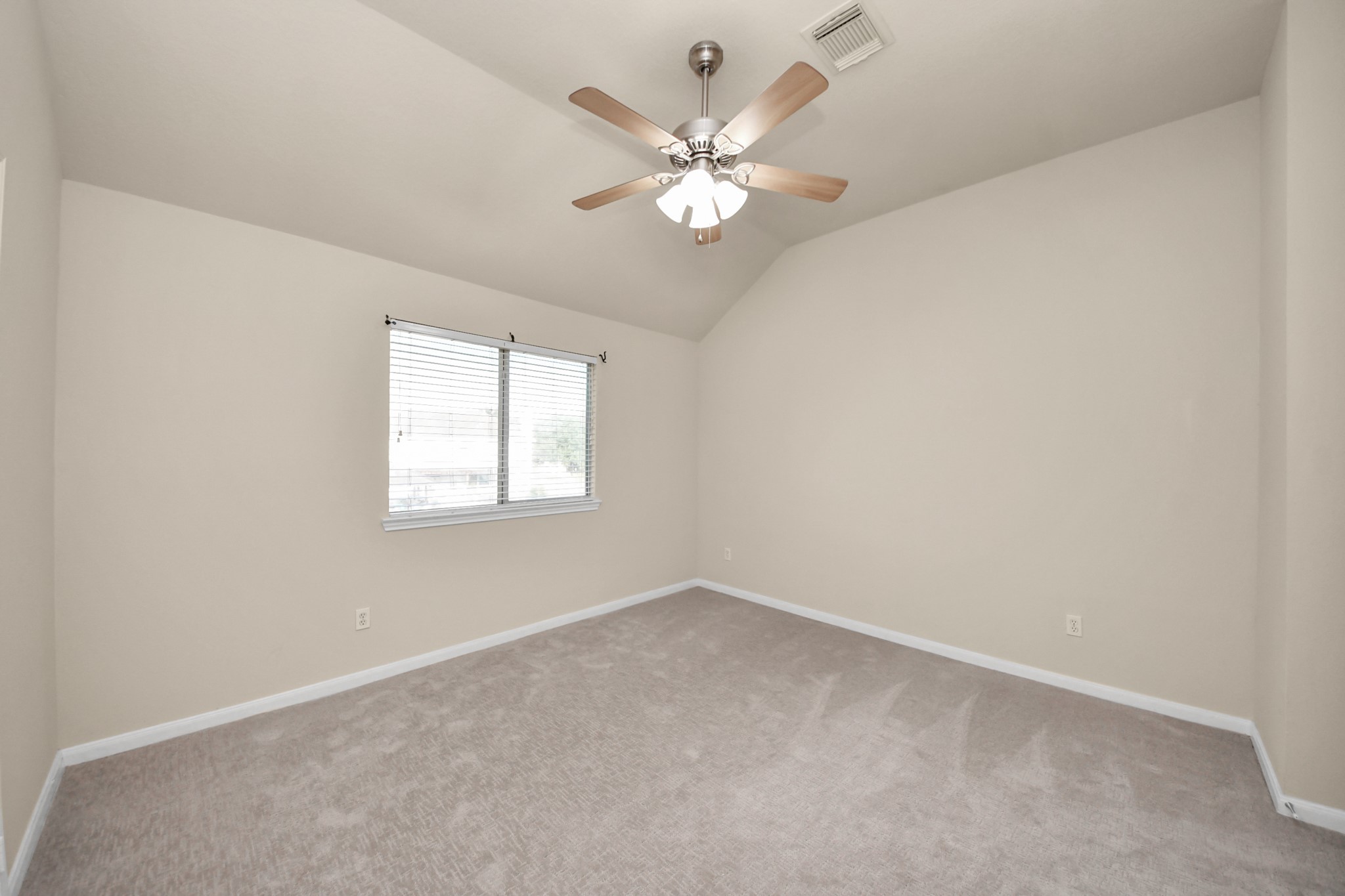 3903 Tigris Ridge Drive, Katy, TX 77449