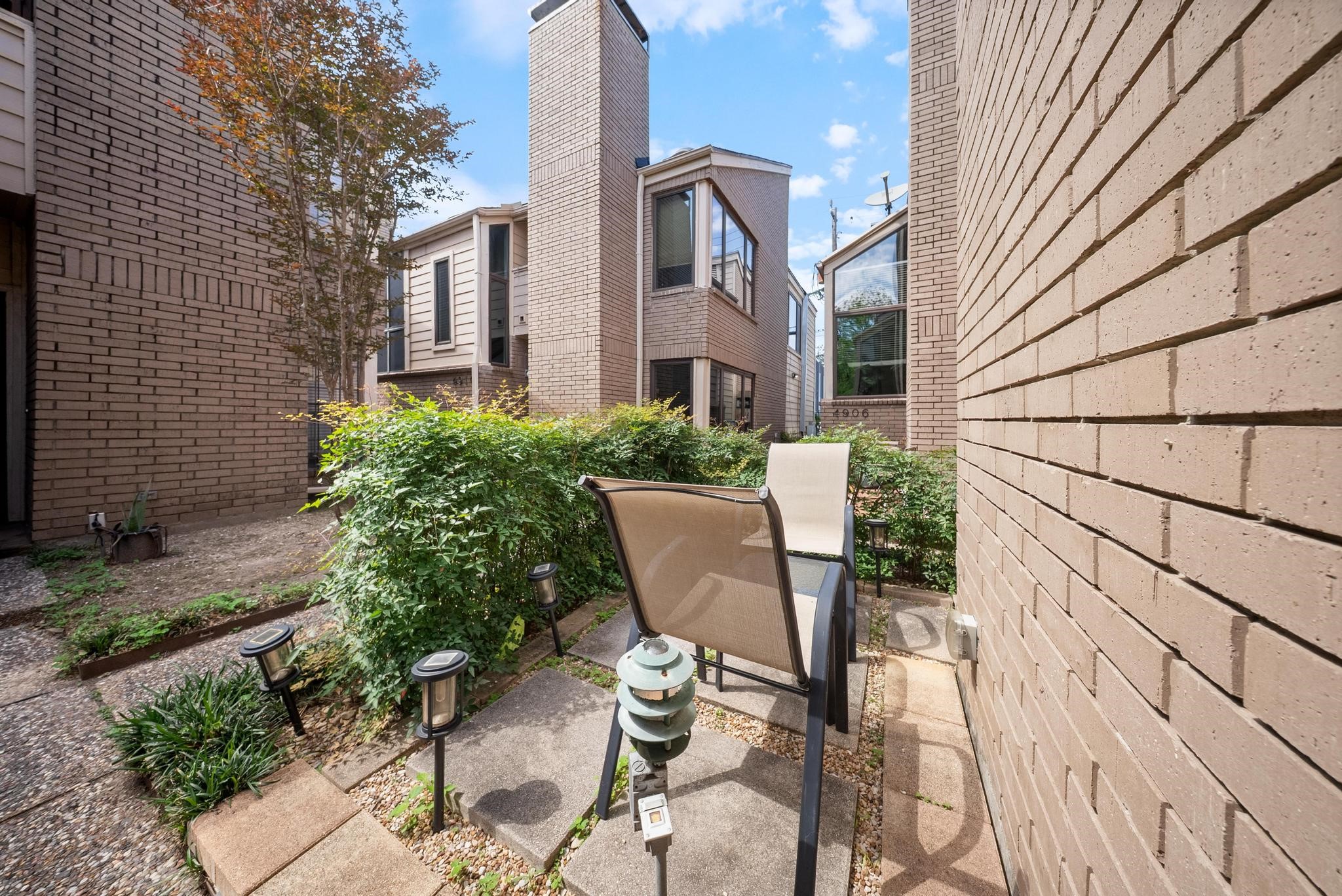 4904 Feagan Street, #1, Houston, TX 77007