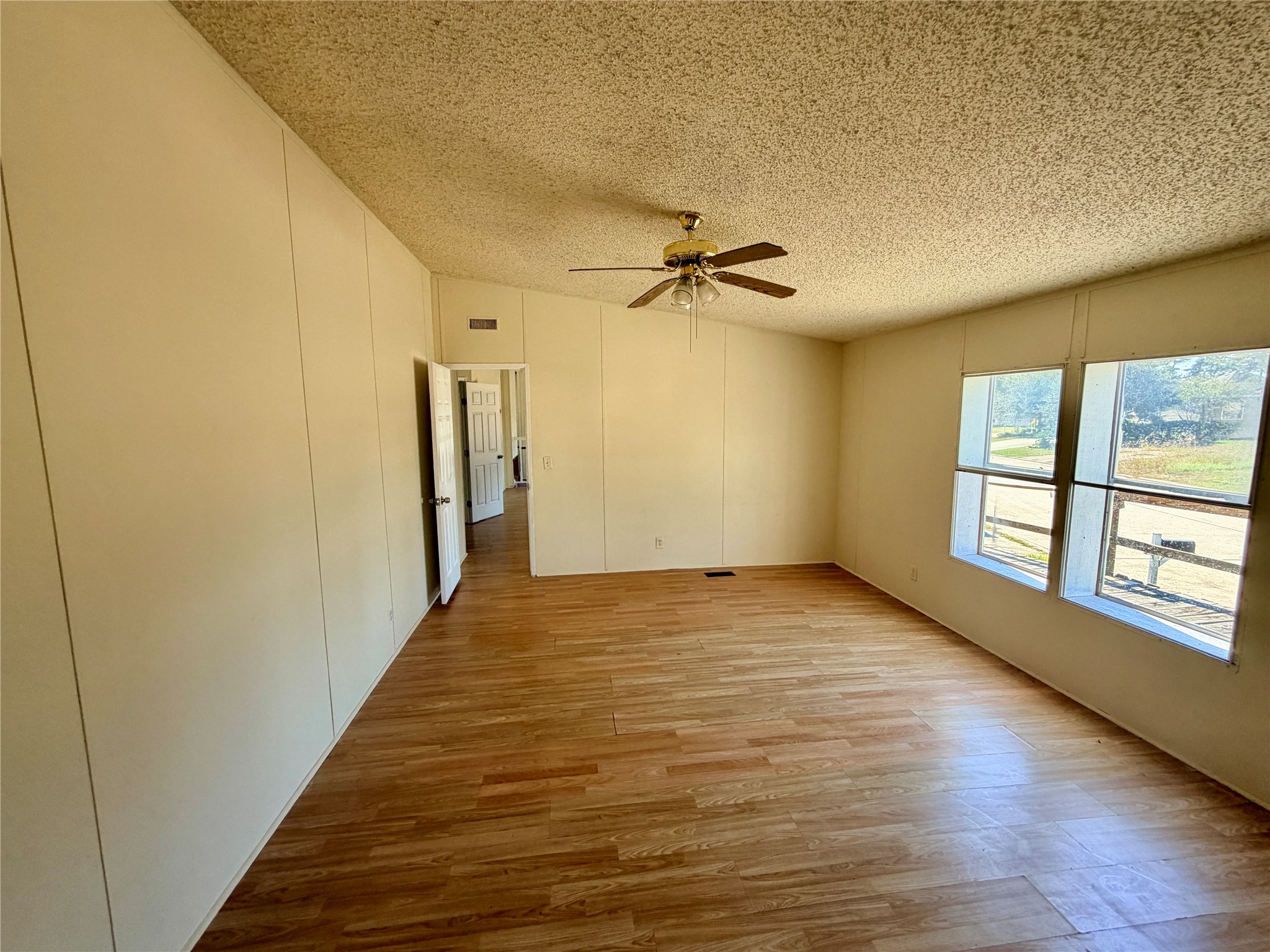 802 De Lorean Court, Humble, TX 77396