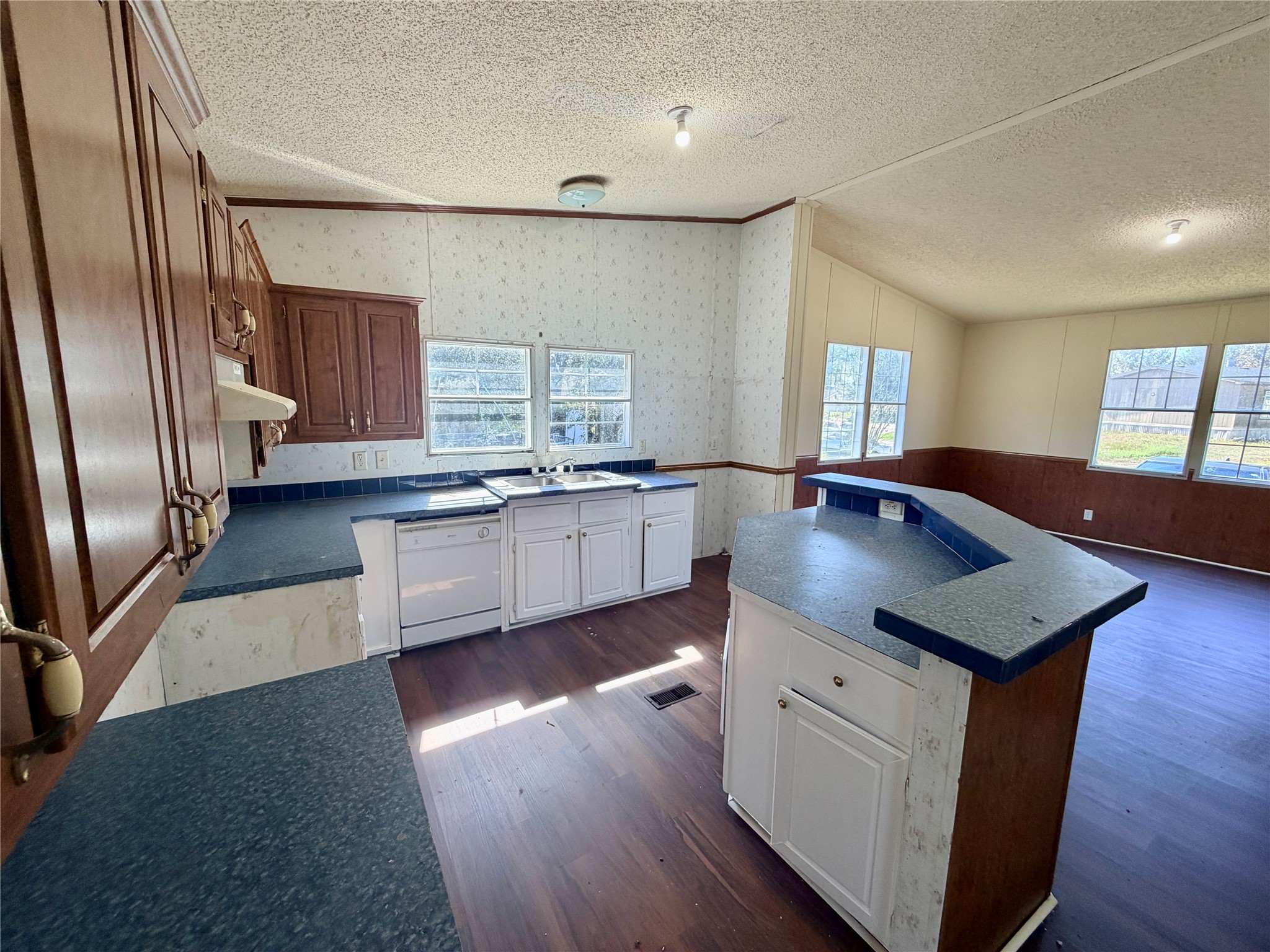 802 De Lorean Court, Humble, TX 77396