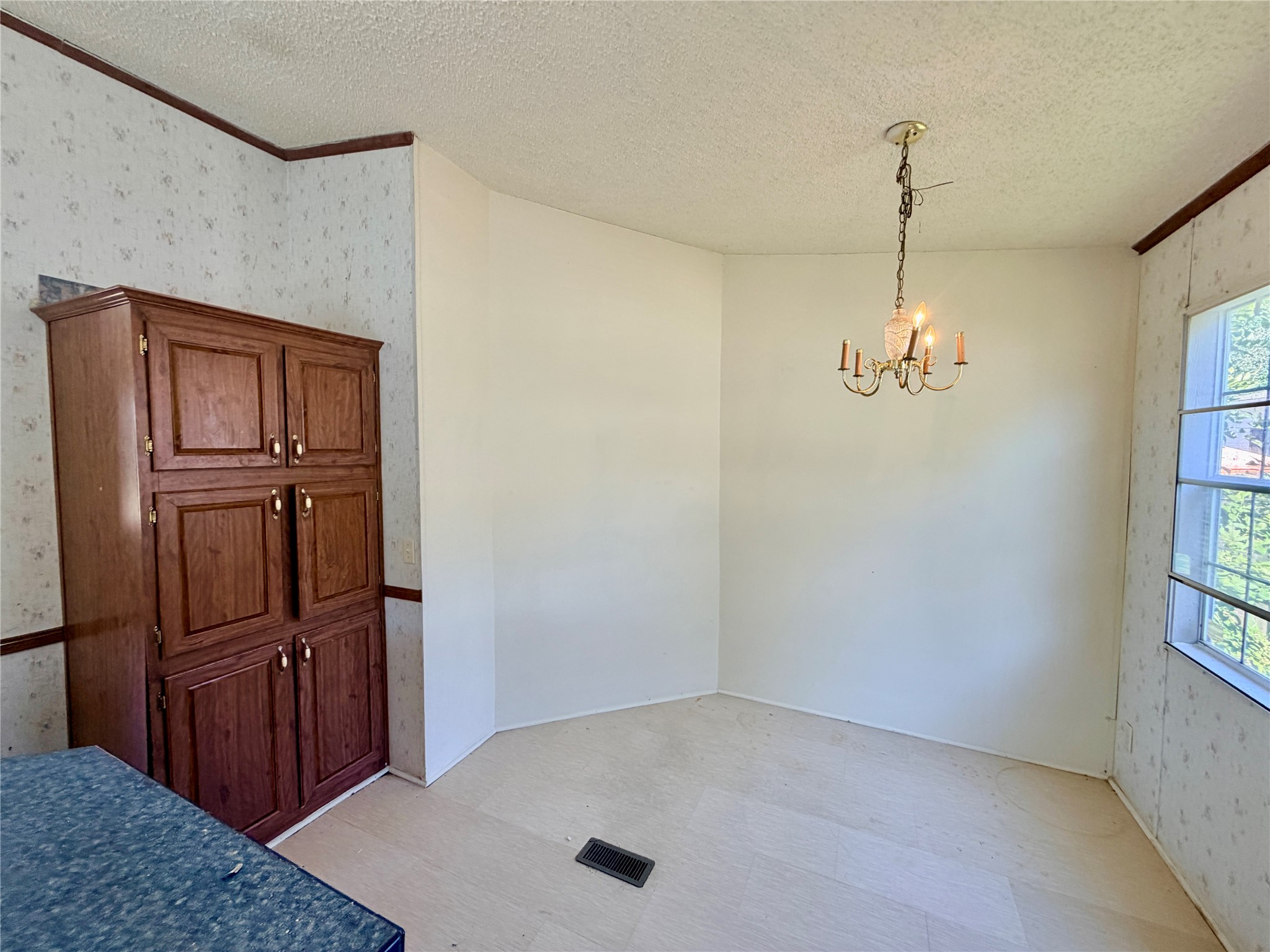 802 De Lorean Court, Humble, TX 77396