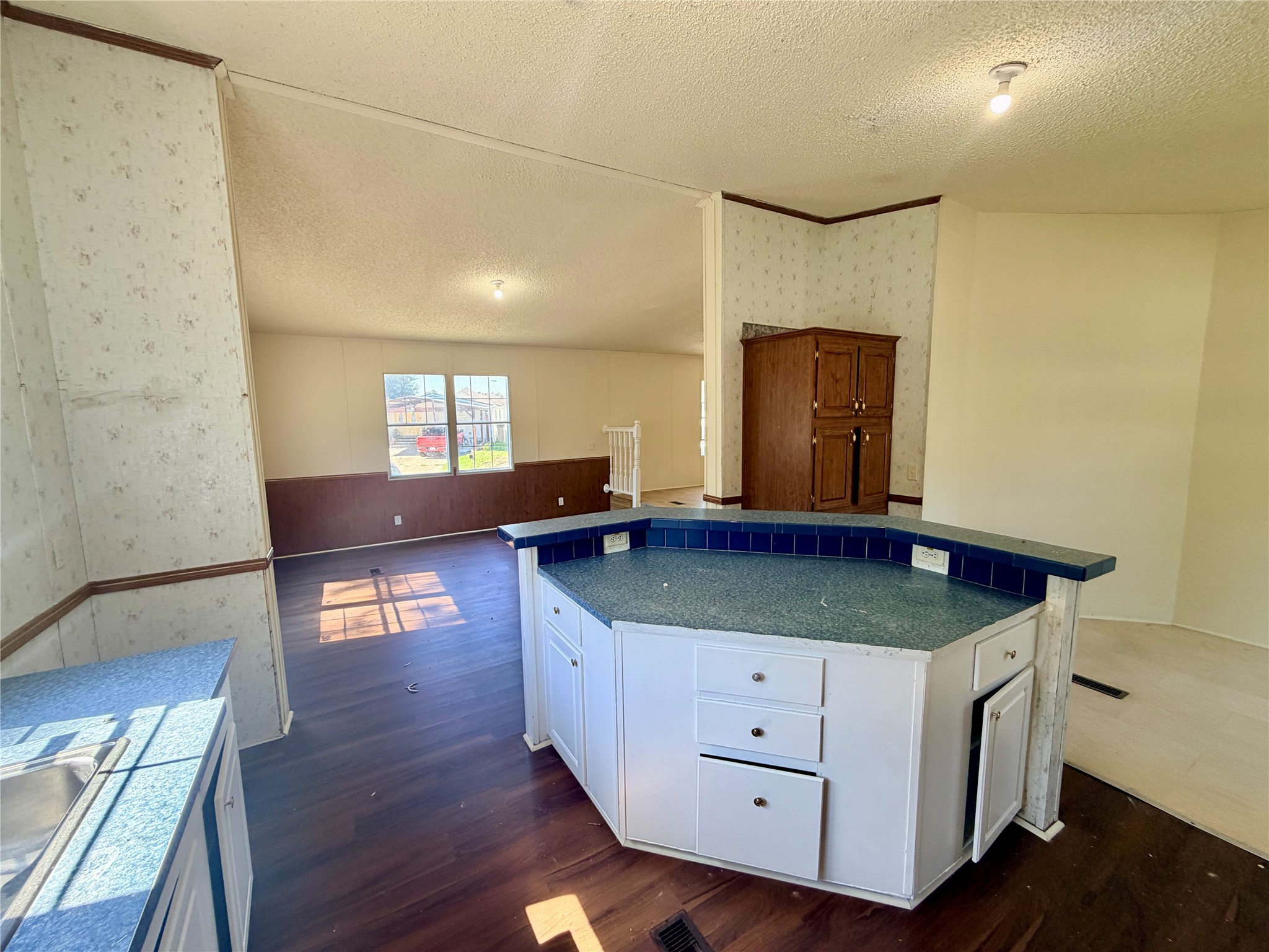 802 De Lorean Court, Humble, TX 77396