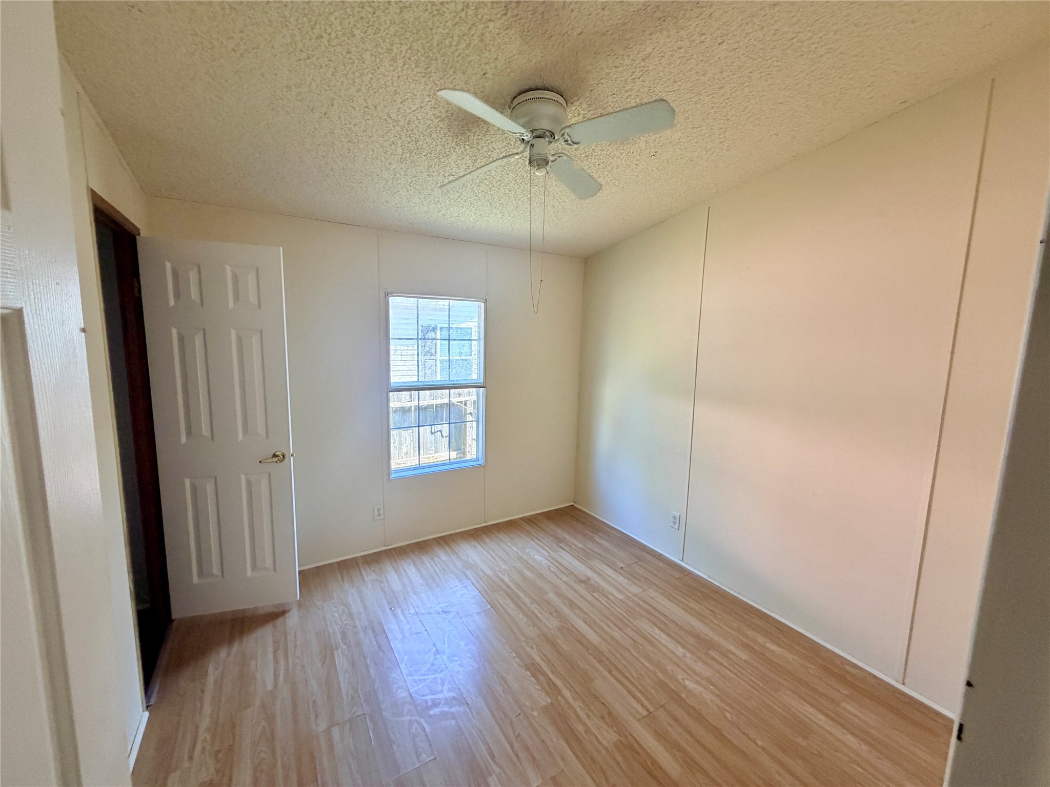 802 De Lorean Court, Humble, TX 77396