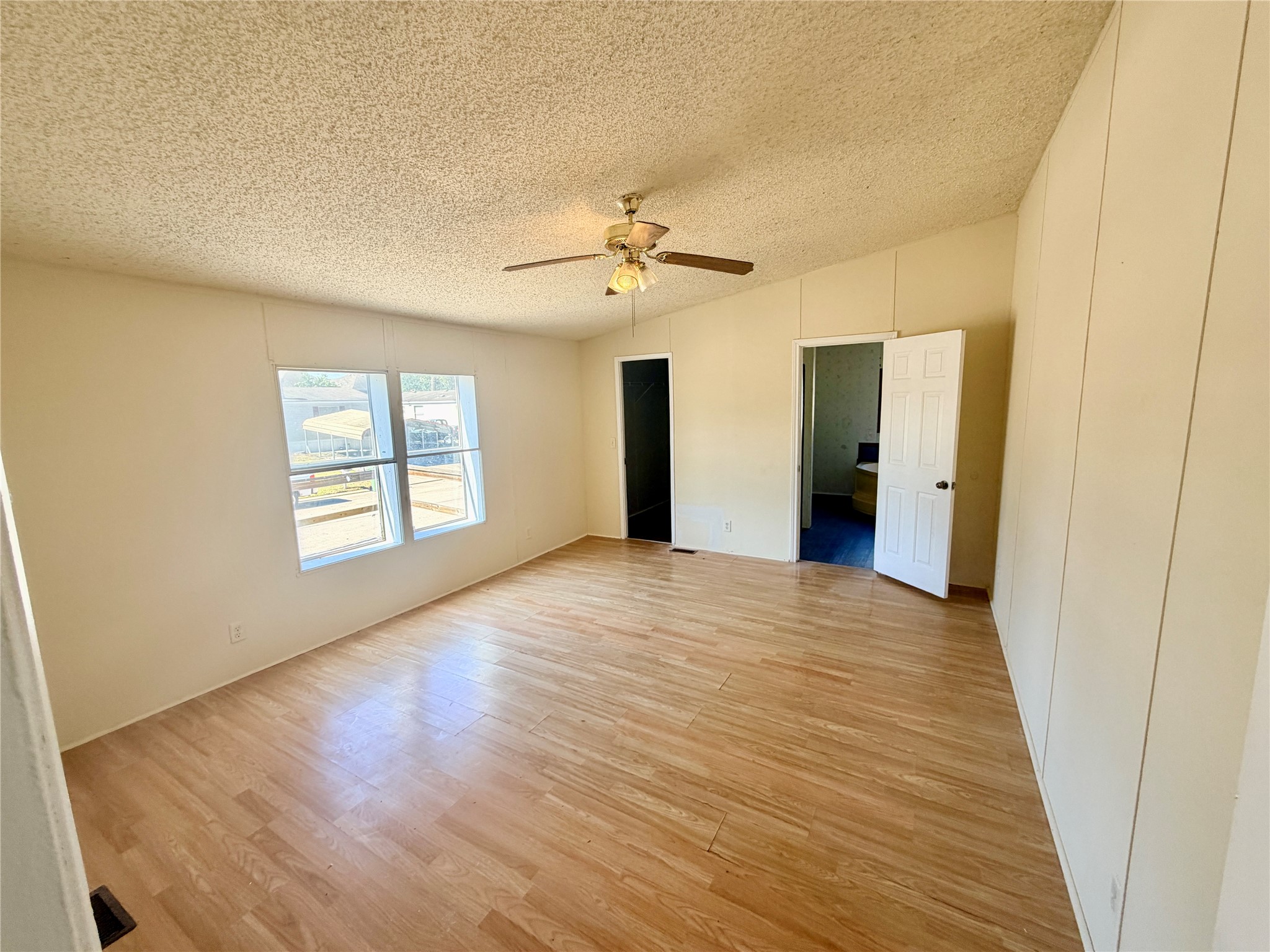 802 De Lorean Court, Humble, TX 77396