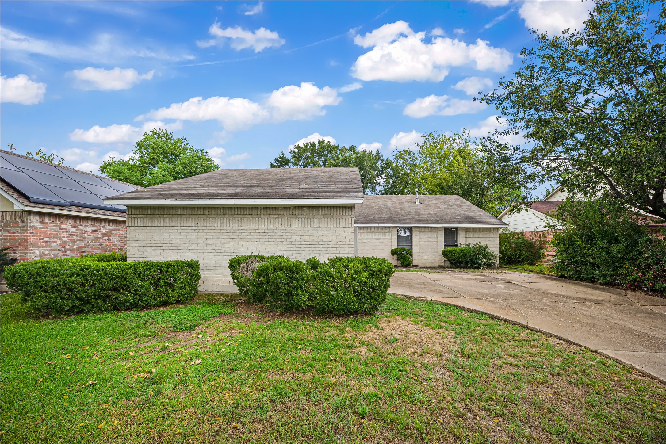5610 Longforest Drive, Houston, TX 77088