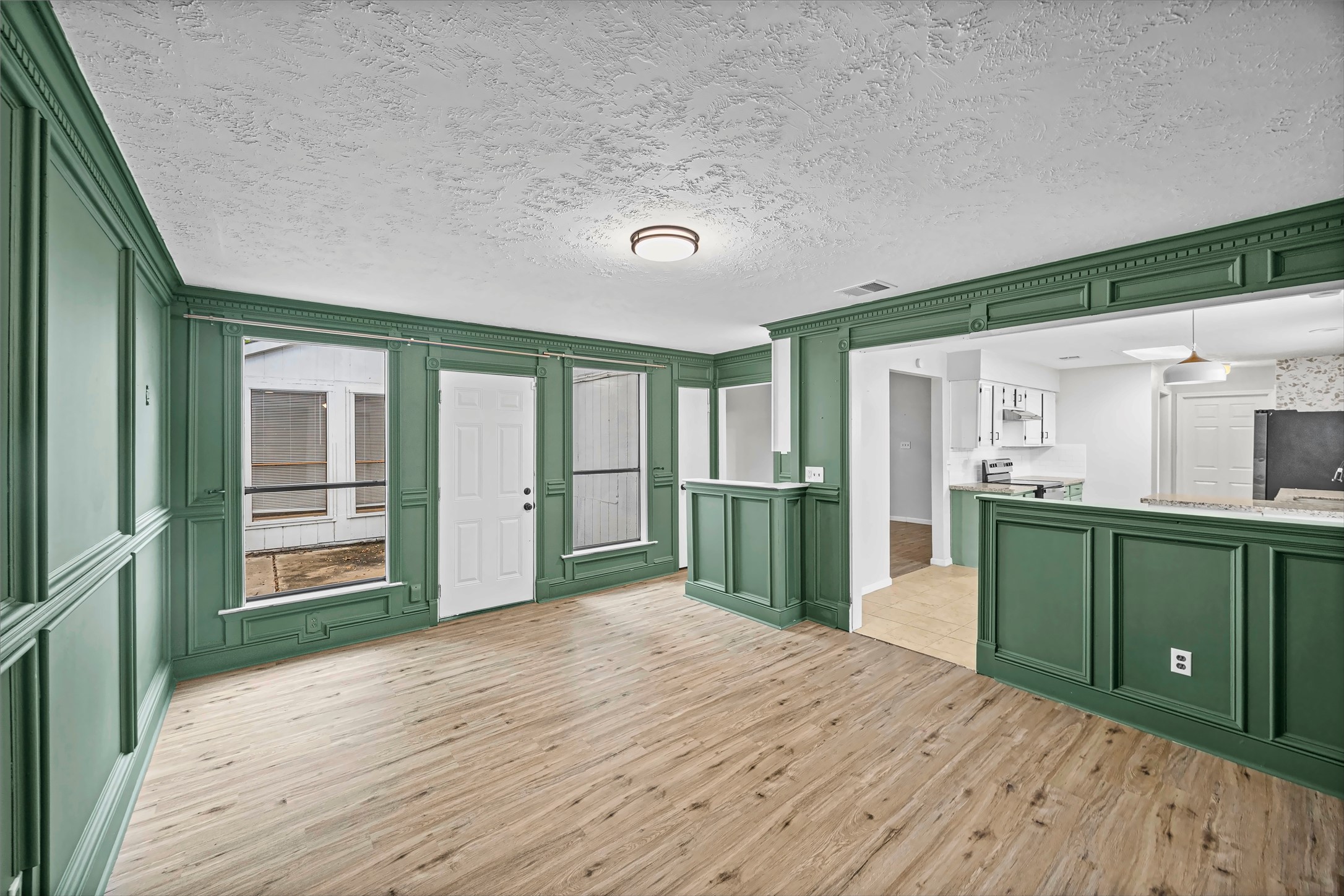 5610 Longforest Drive, Houston, TX 77088