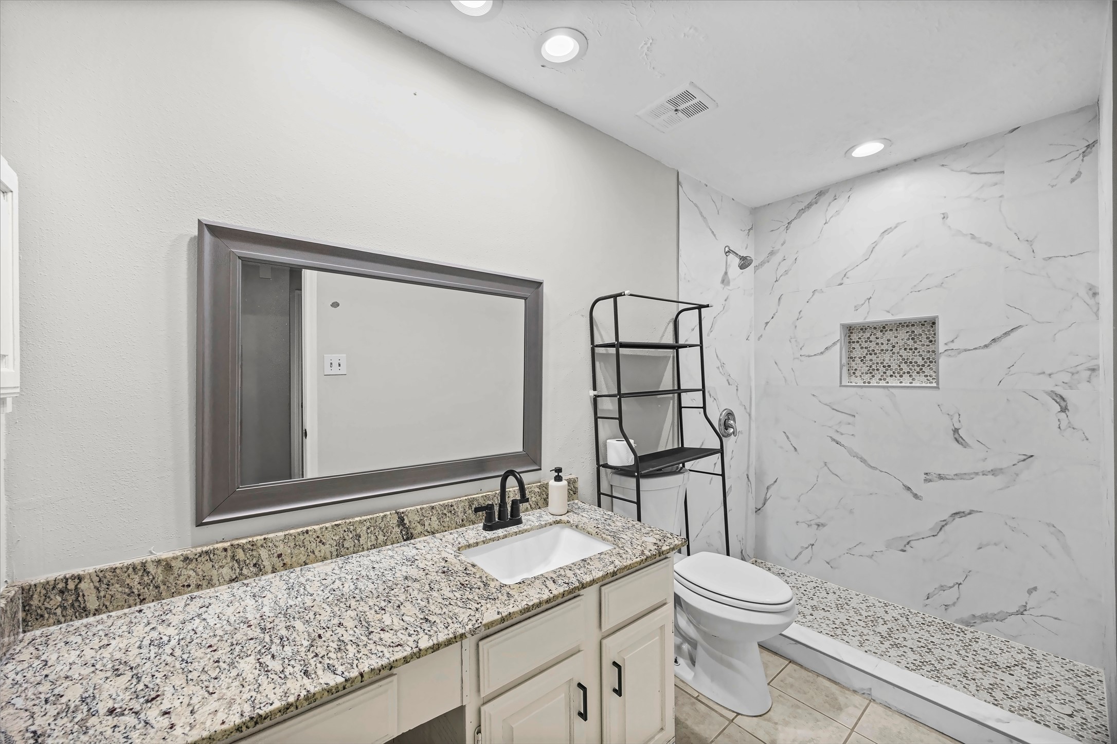 5610 Longforest Drive, Houston, TX 77088