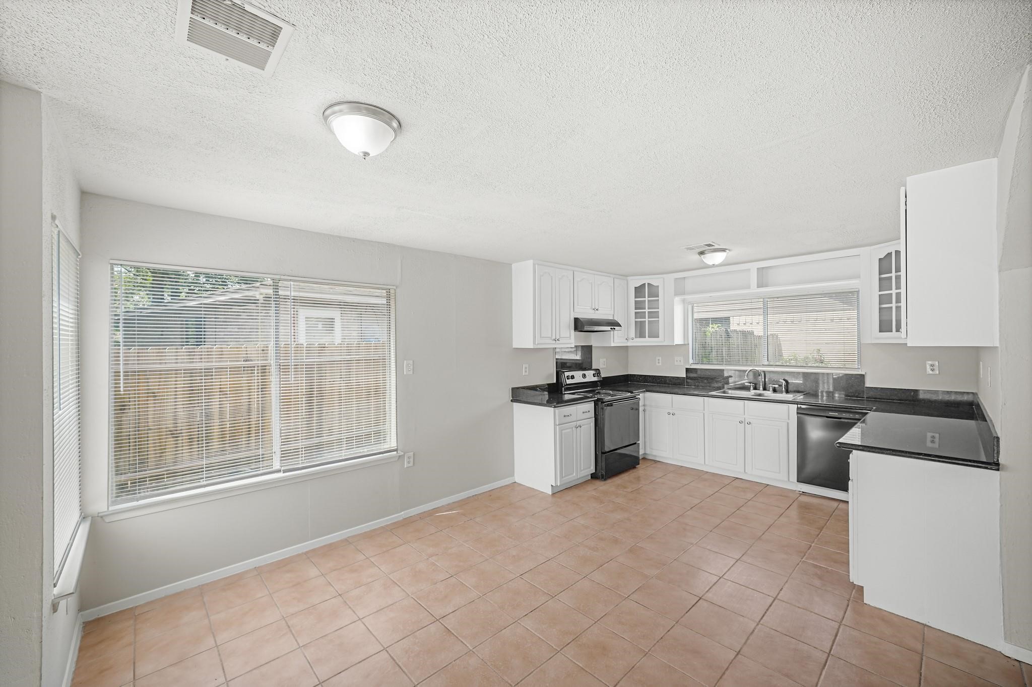 7403 W Fuqua Drive, Houston, TX 77489