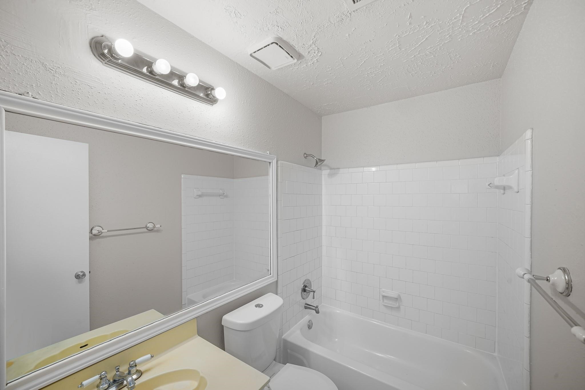7403 W Fuqua Drive, Houston, TX 77489