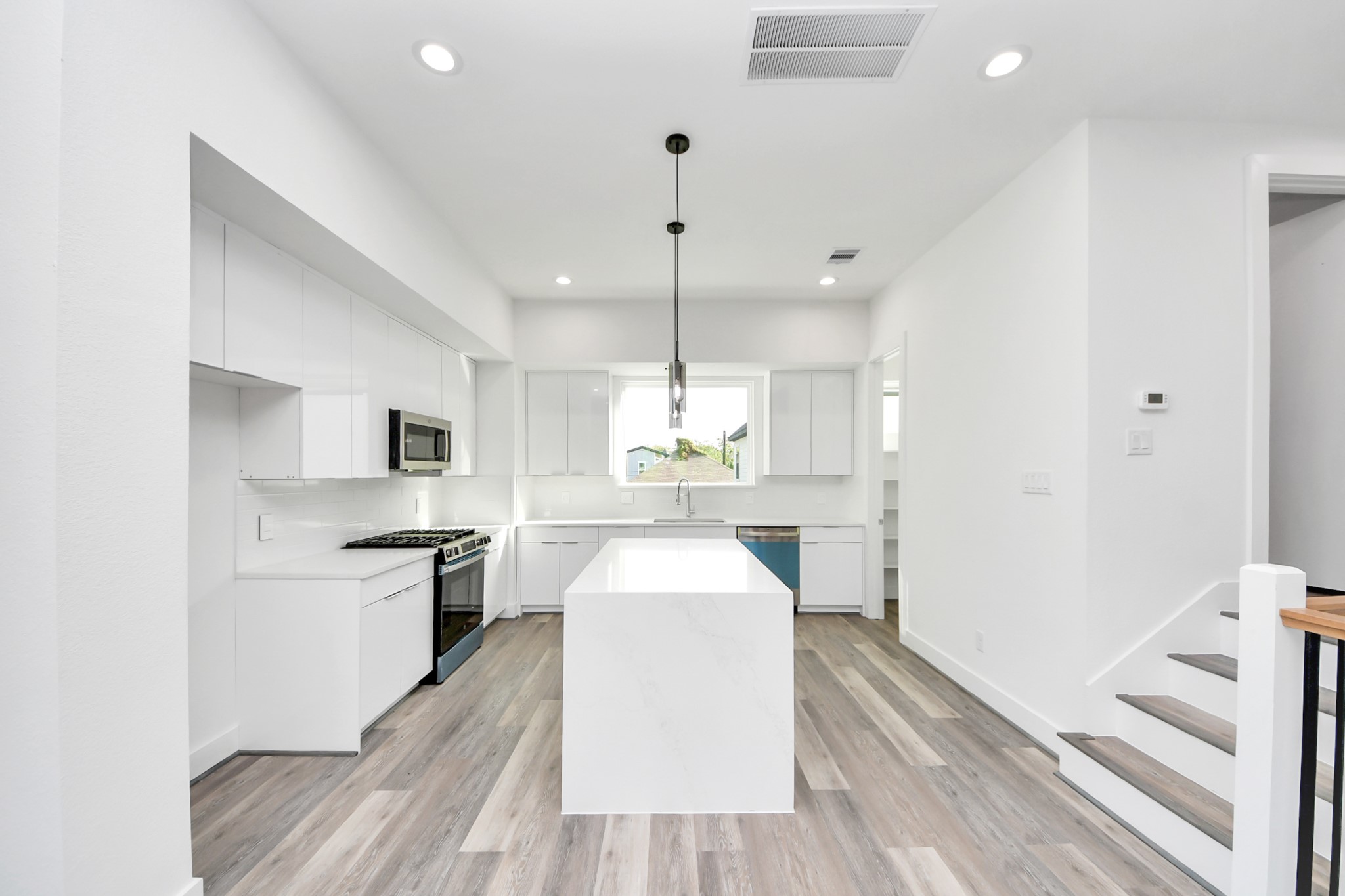 Kitchen with island second floor (Sample photo from same floor plan next to the address)