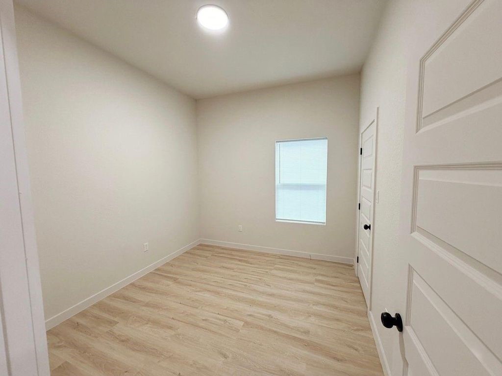 326 Clearwater Street, #D, Houston, TX 77029