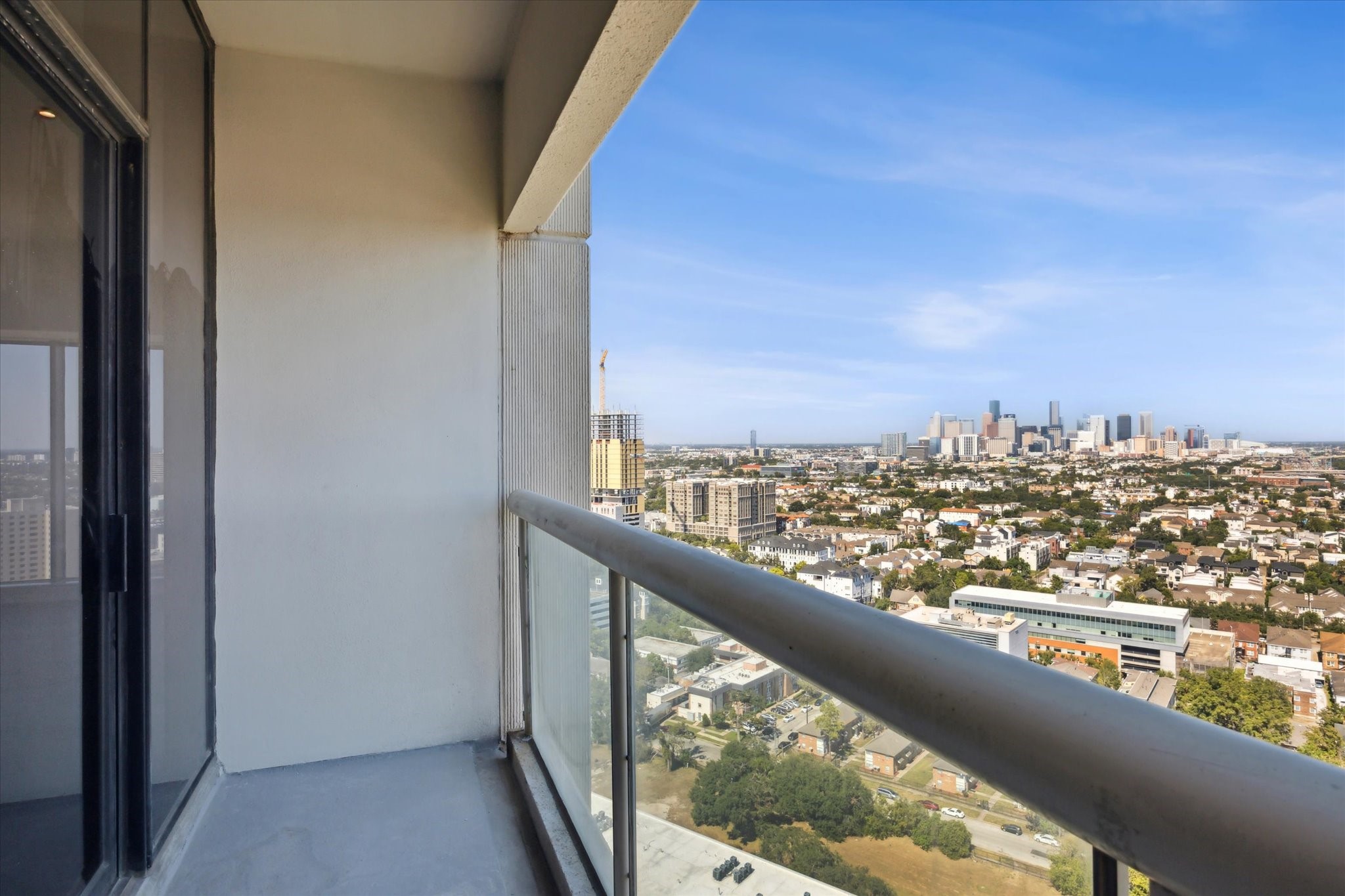 1701 Hermann Drive Drive, #27CE, Houston, TX 77004