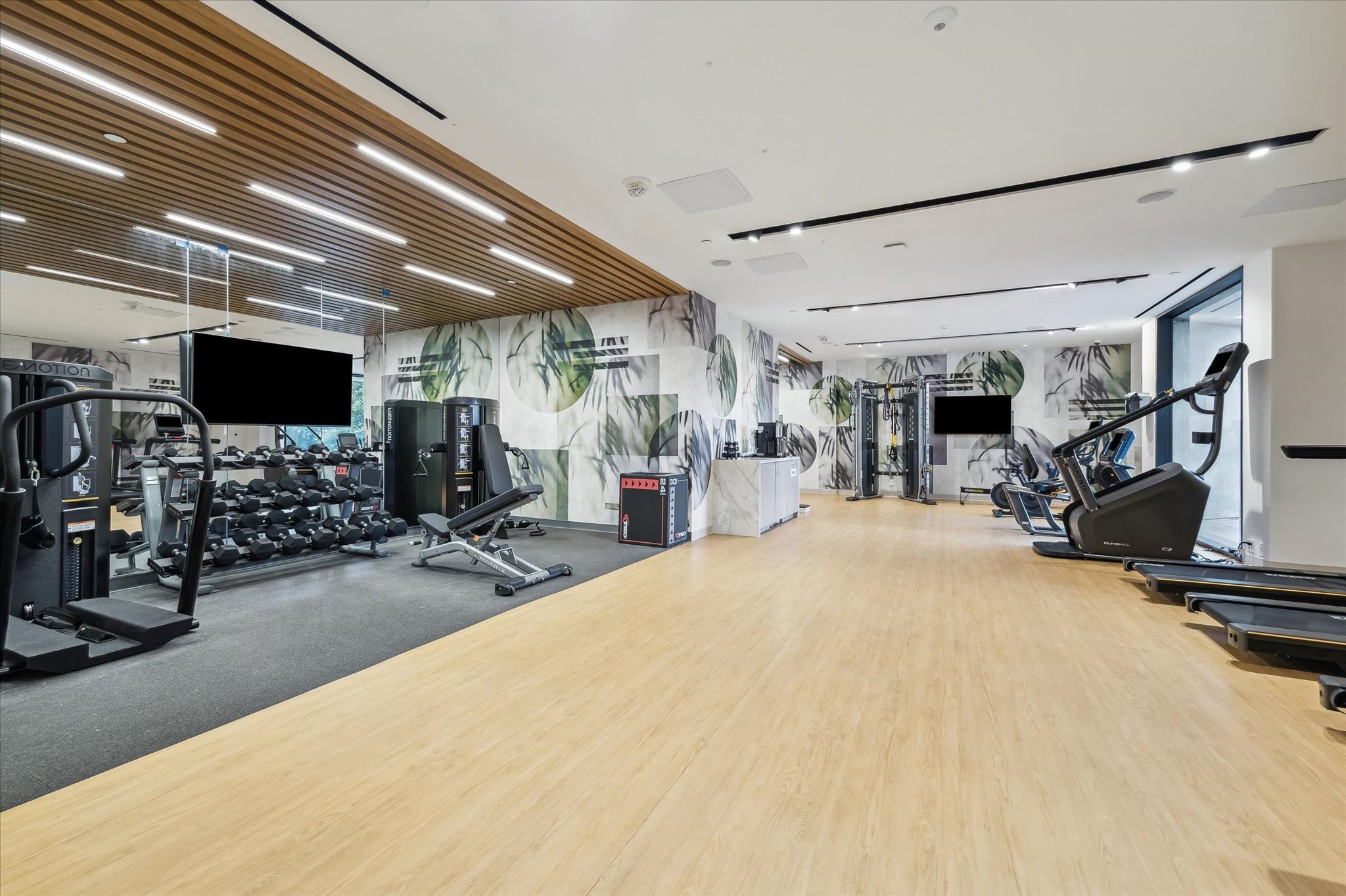 1701 Hermann Drive Drive, #27CE, Houston, TX 77004