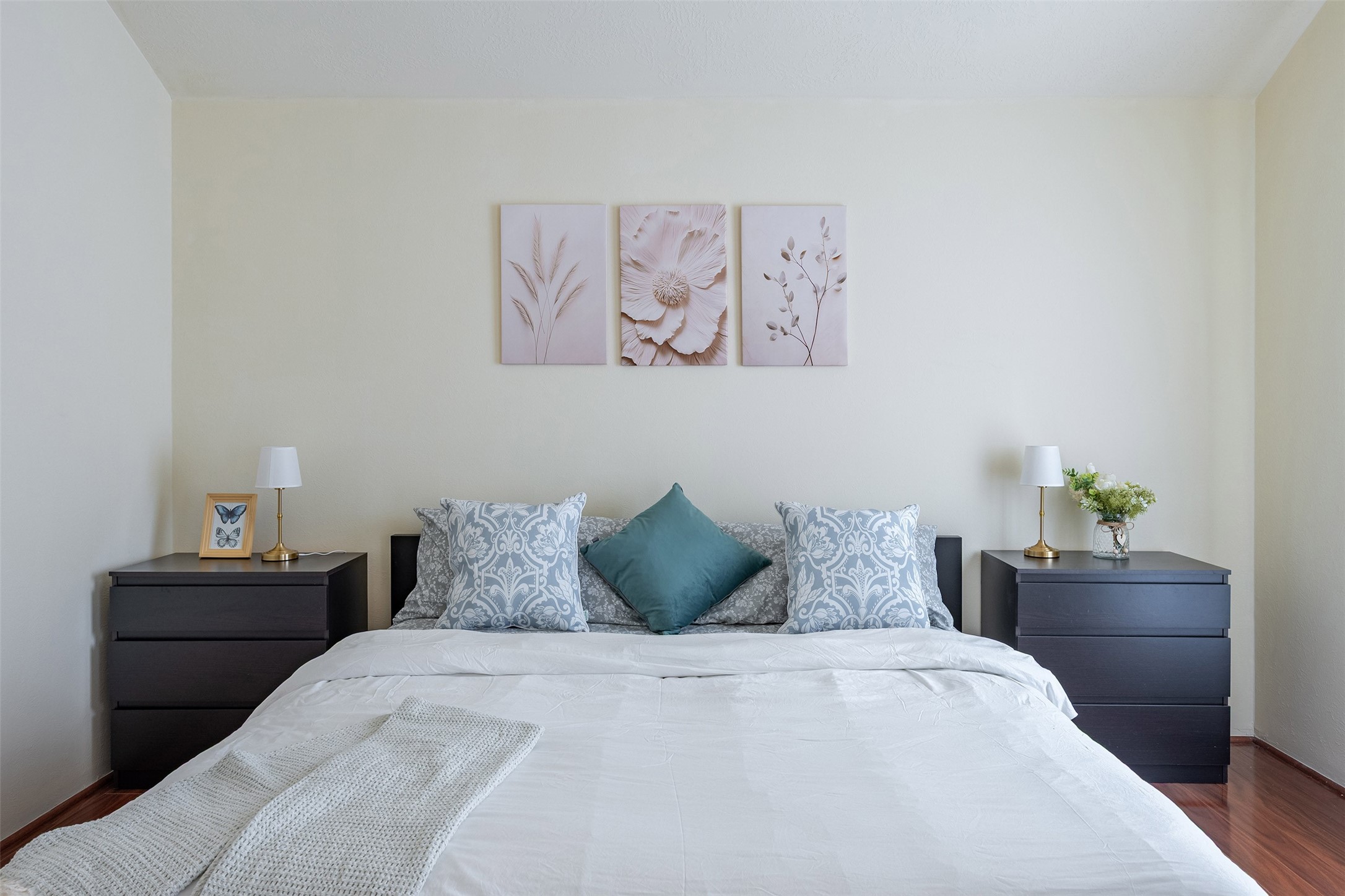 Primary Bedroom: Generously sized primary suite offering a peaceful retreat with great natural light.