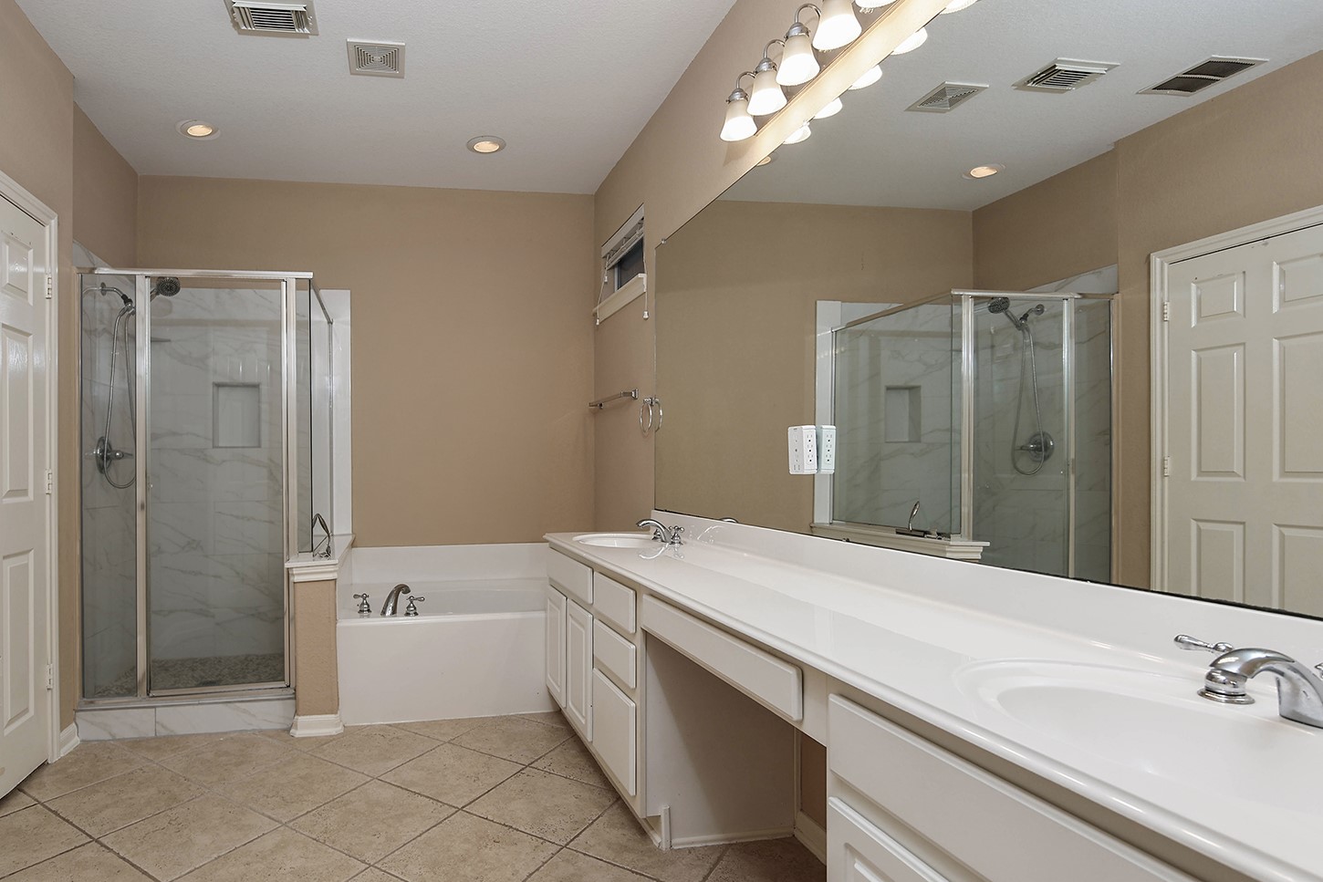 19 Patina Pines Place, The Woodlands, TX 77381